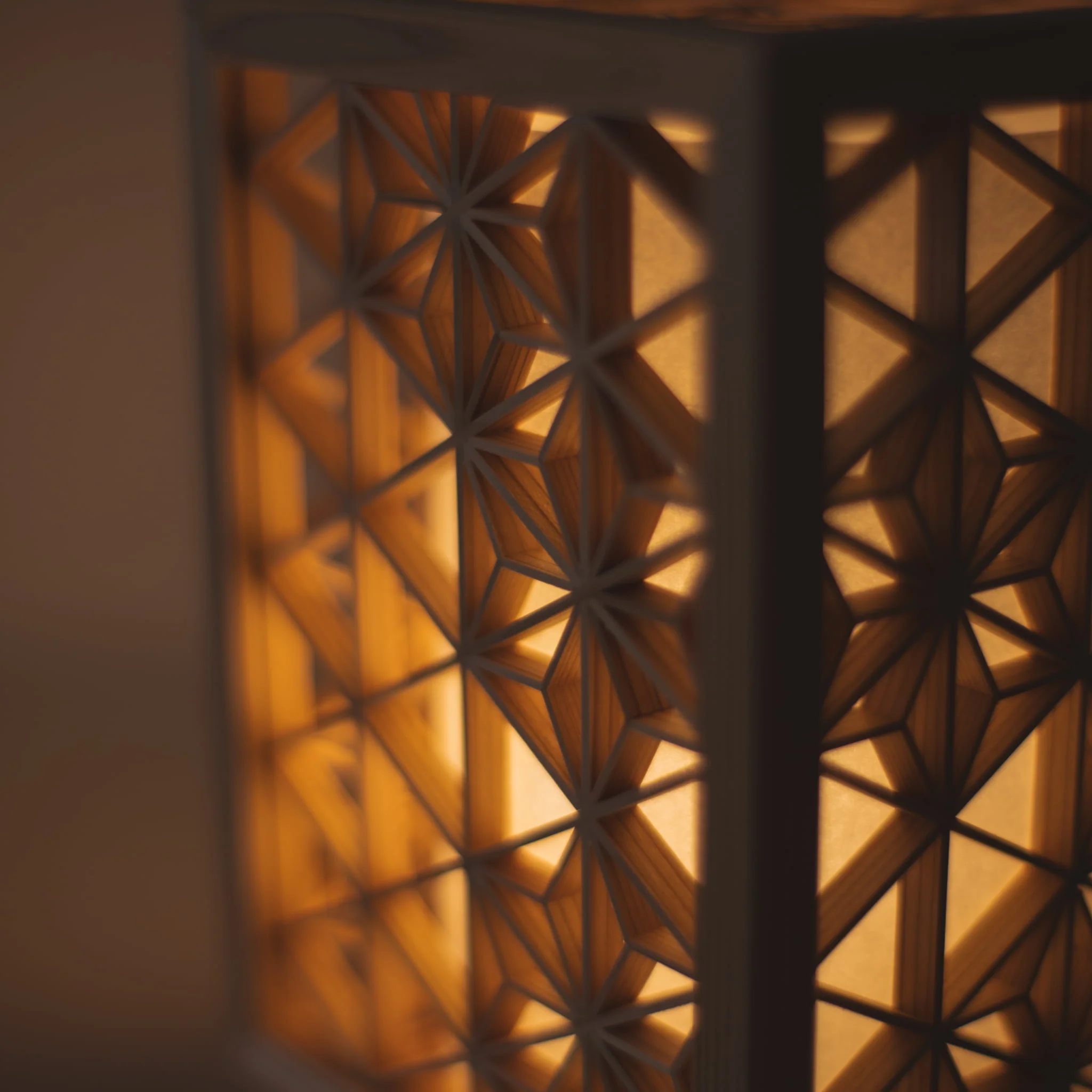 Japanese Kumiko Lantern "Asanoha" - Small - Image 6