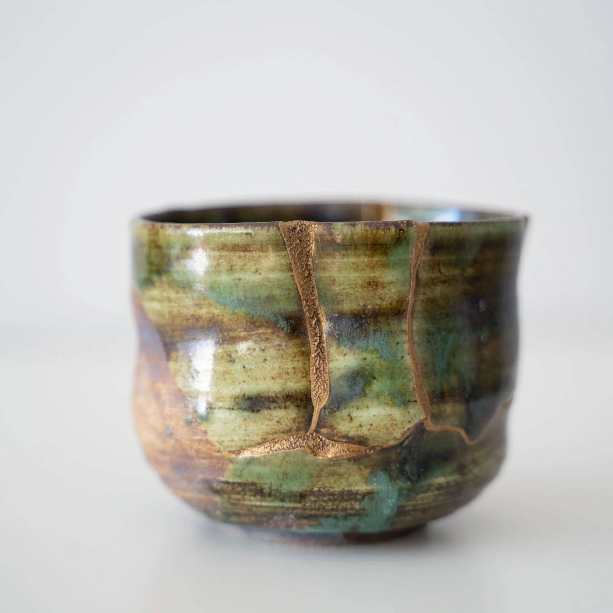 Kintsugi Tea Bowl "Deep Forest Oribe" - Image 4