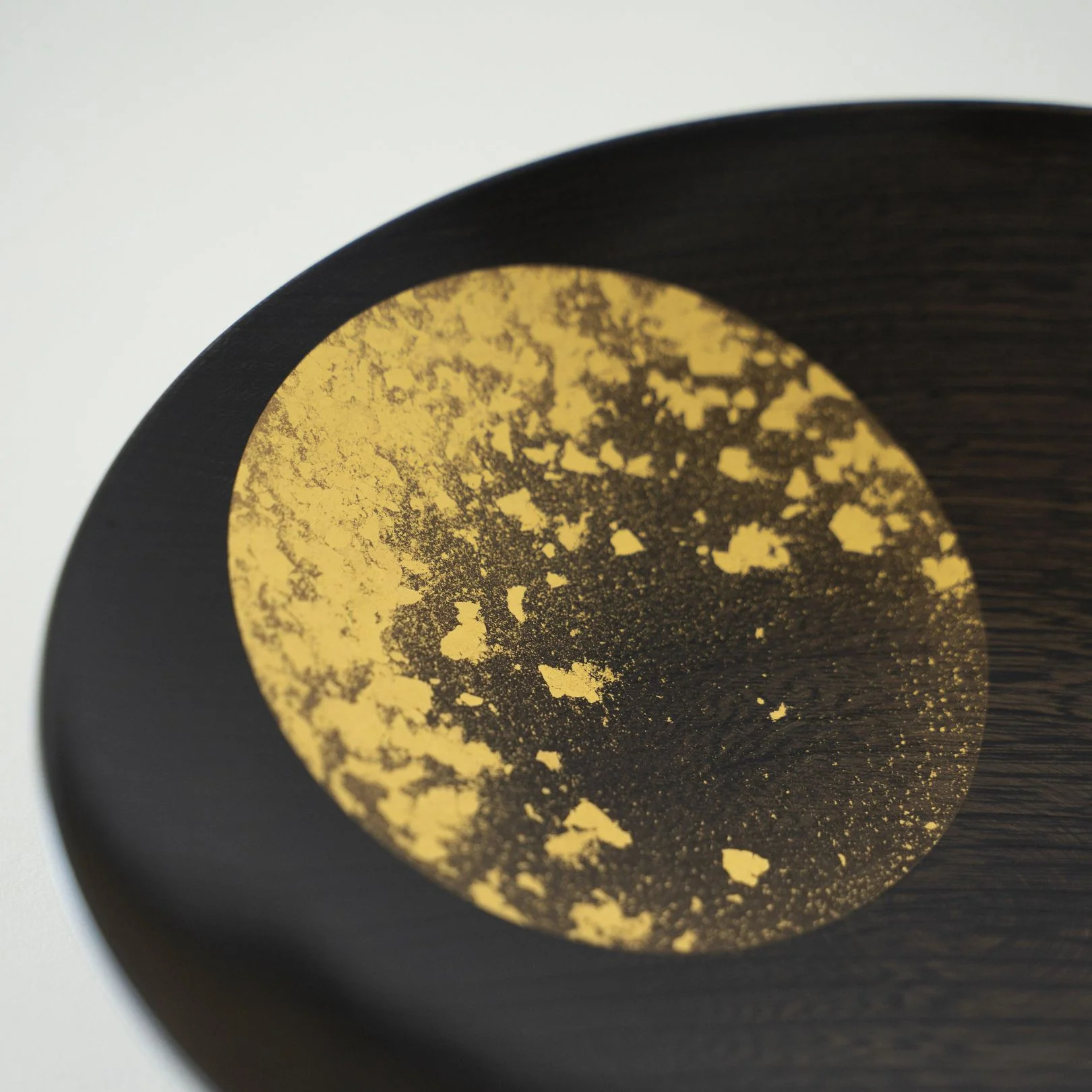 Hazy Moon - Gold Leaf Lacquerware Bowl - Image 5