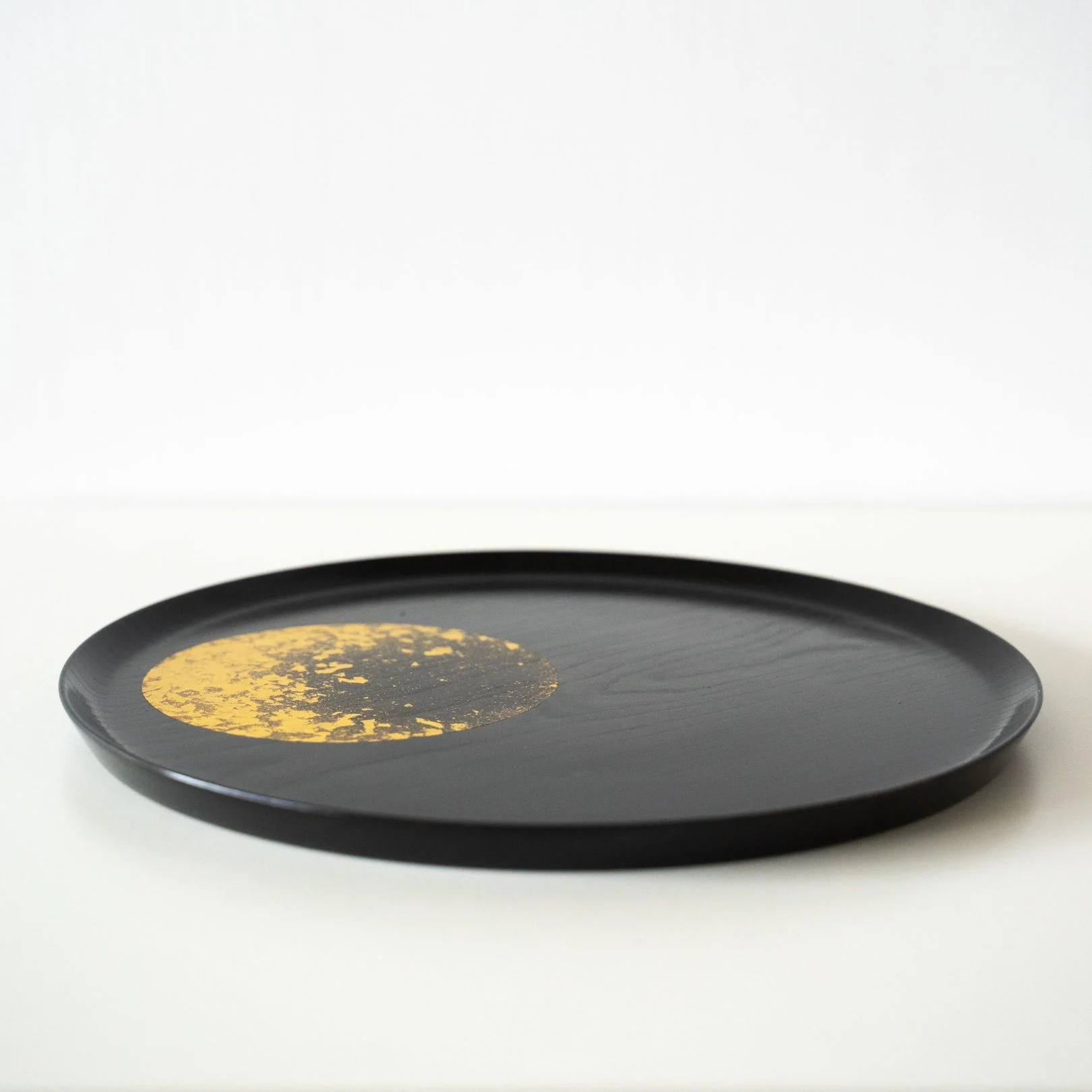 Hazy Moon - Gold Leaf Lacquerware Plate - Image 3