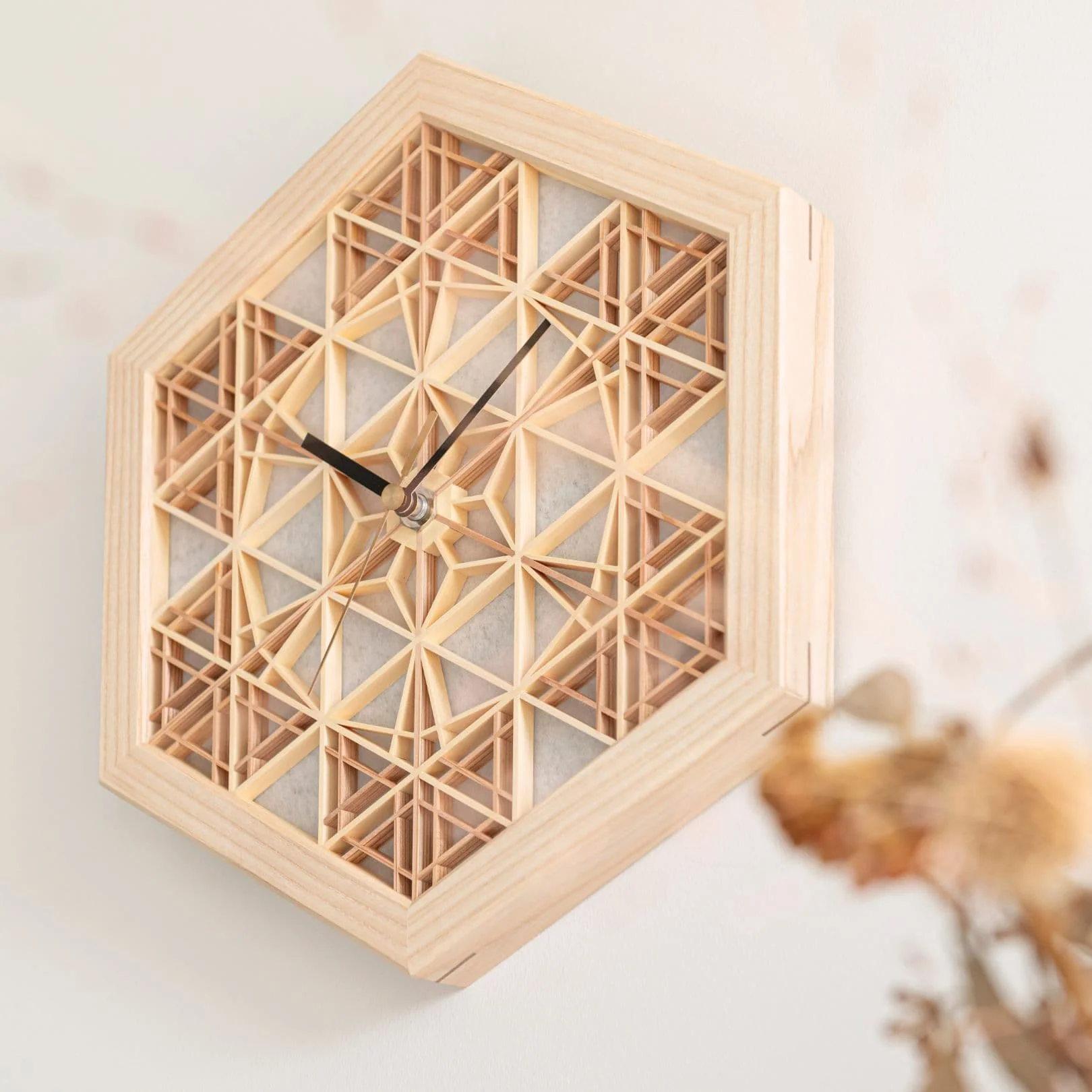 Japanese Kumiko Hexagon Clock - Image 4