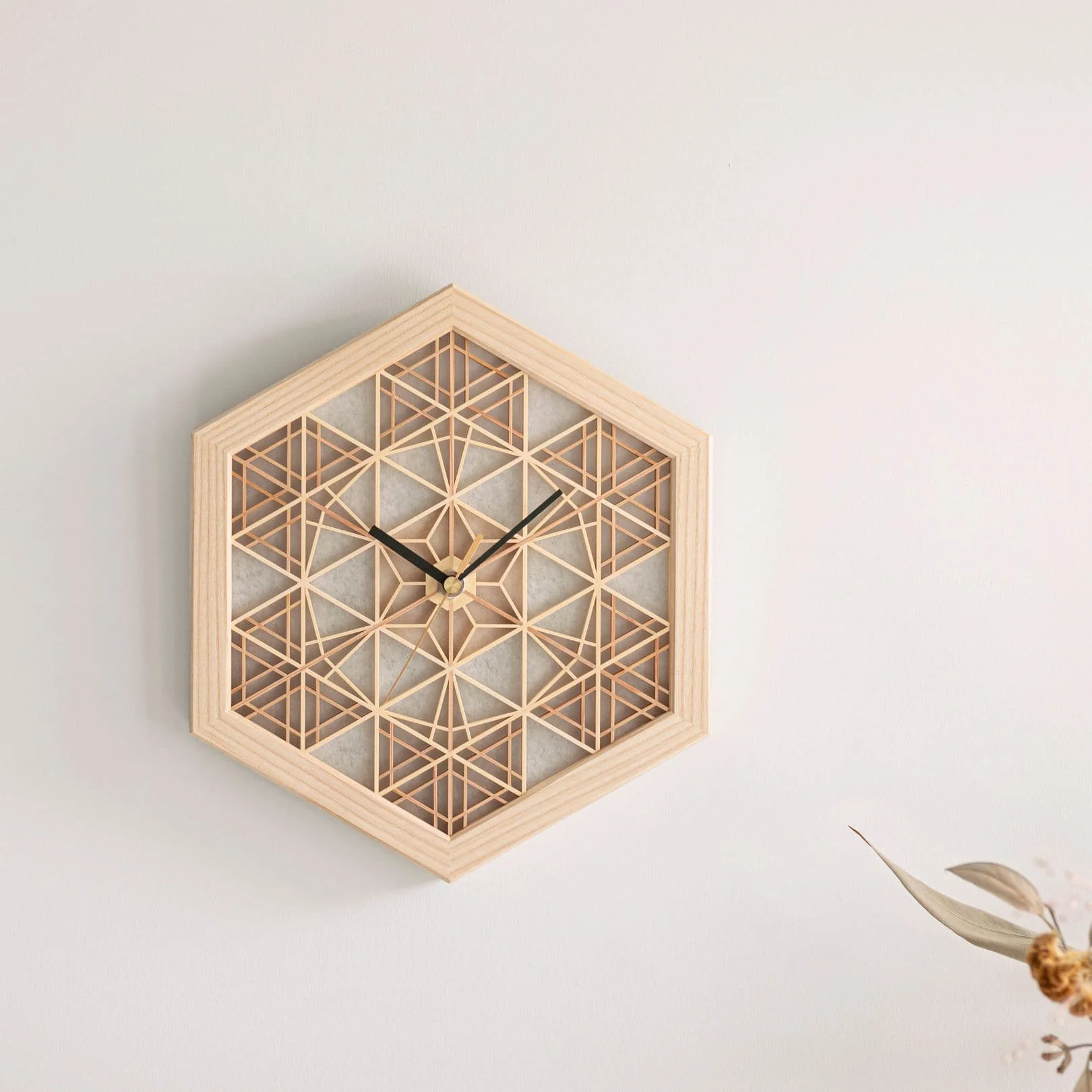 Japanese Kumiko Hexagon Clock - Image 5