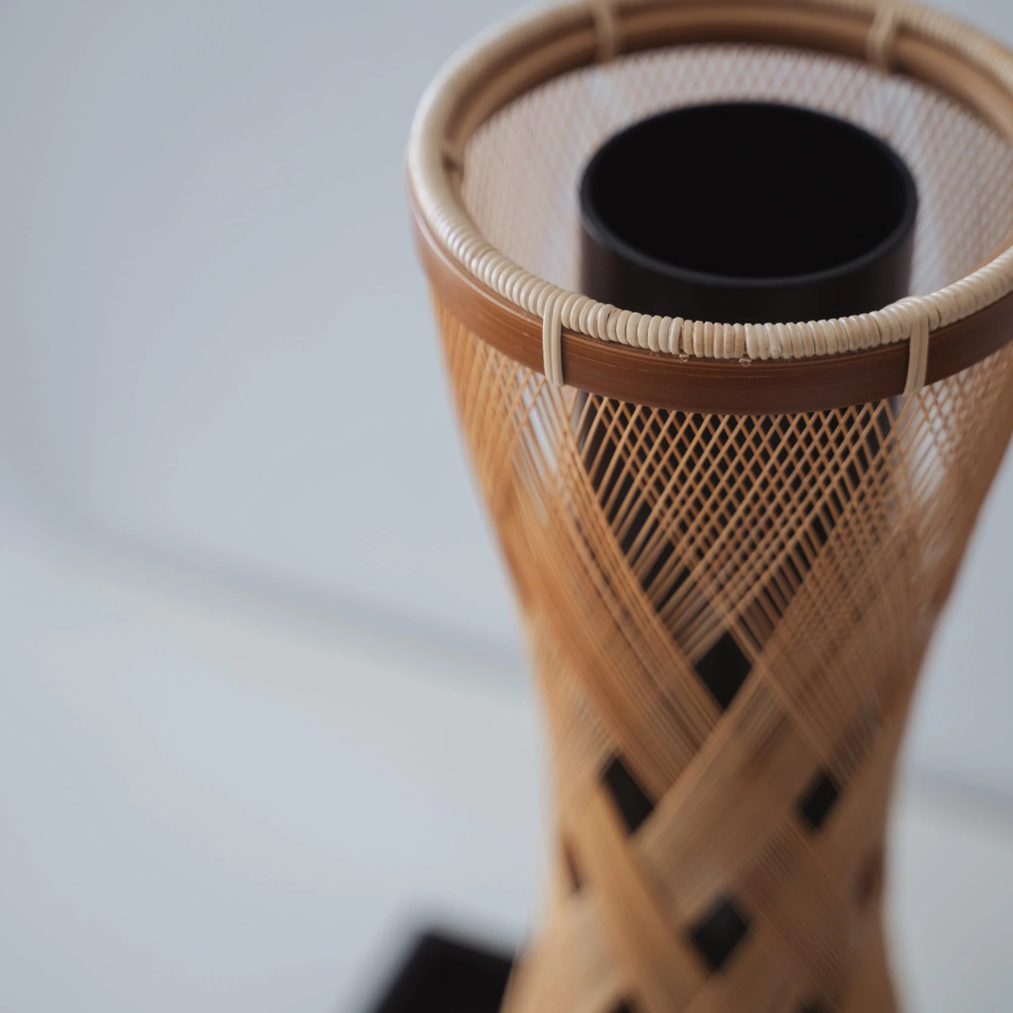 Japanese Bamboo Flower Vase “Rising Clouds” - Image 4