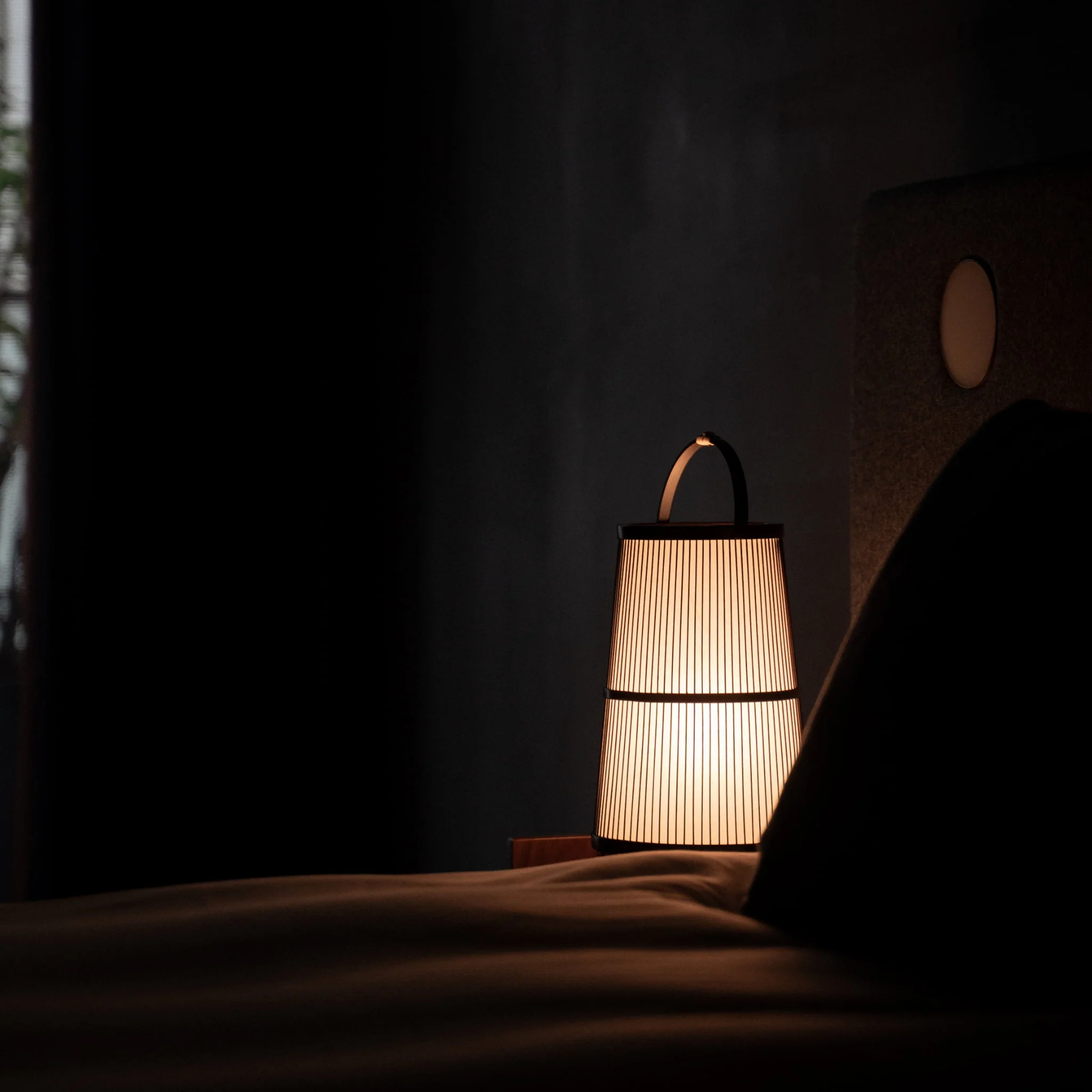 Japanese Bamboo Floor Lamp "Hagoromo" - Image 3
