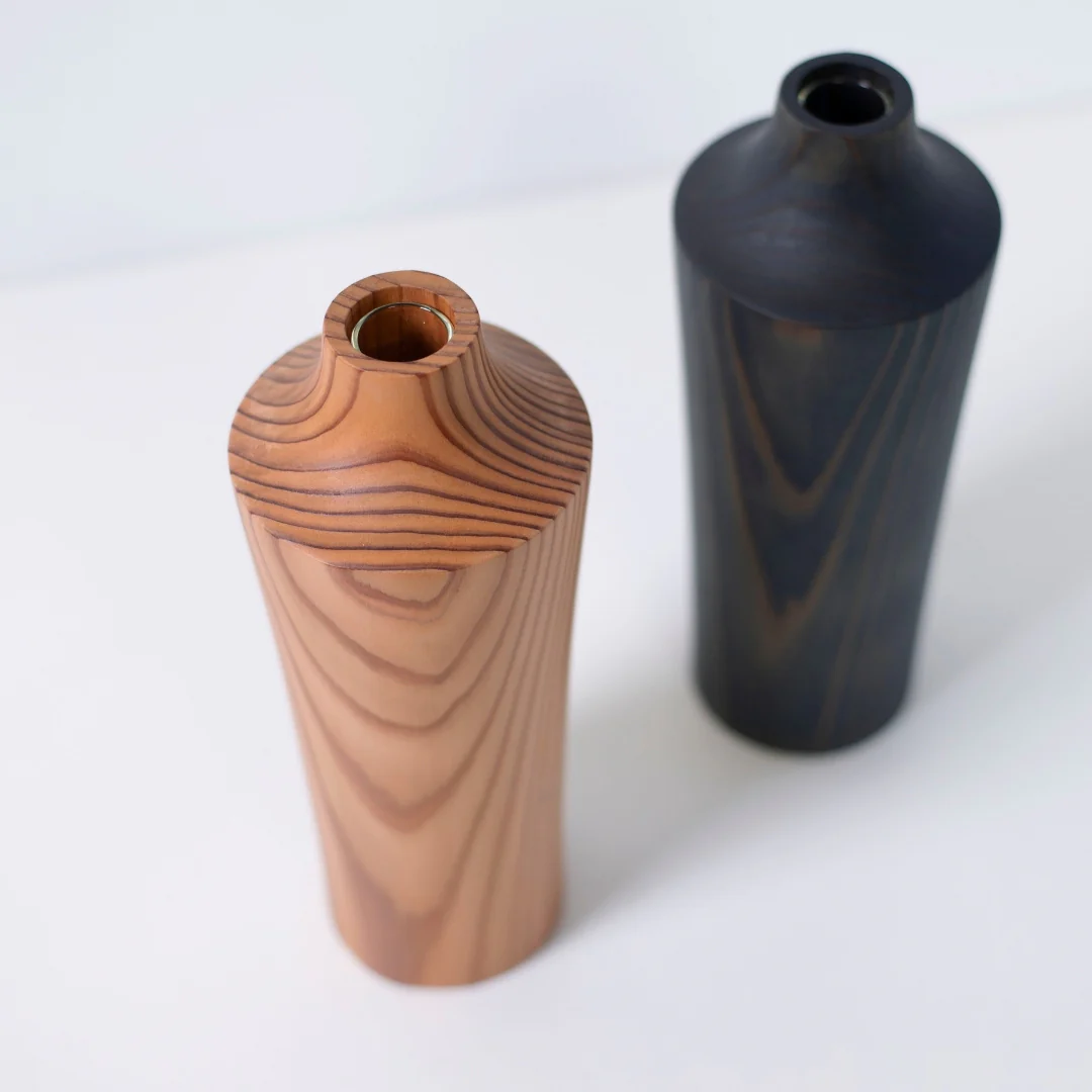 Japanese Cedar Ikebana Vase Natural Wood 02 - Image 5