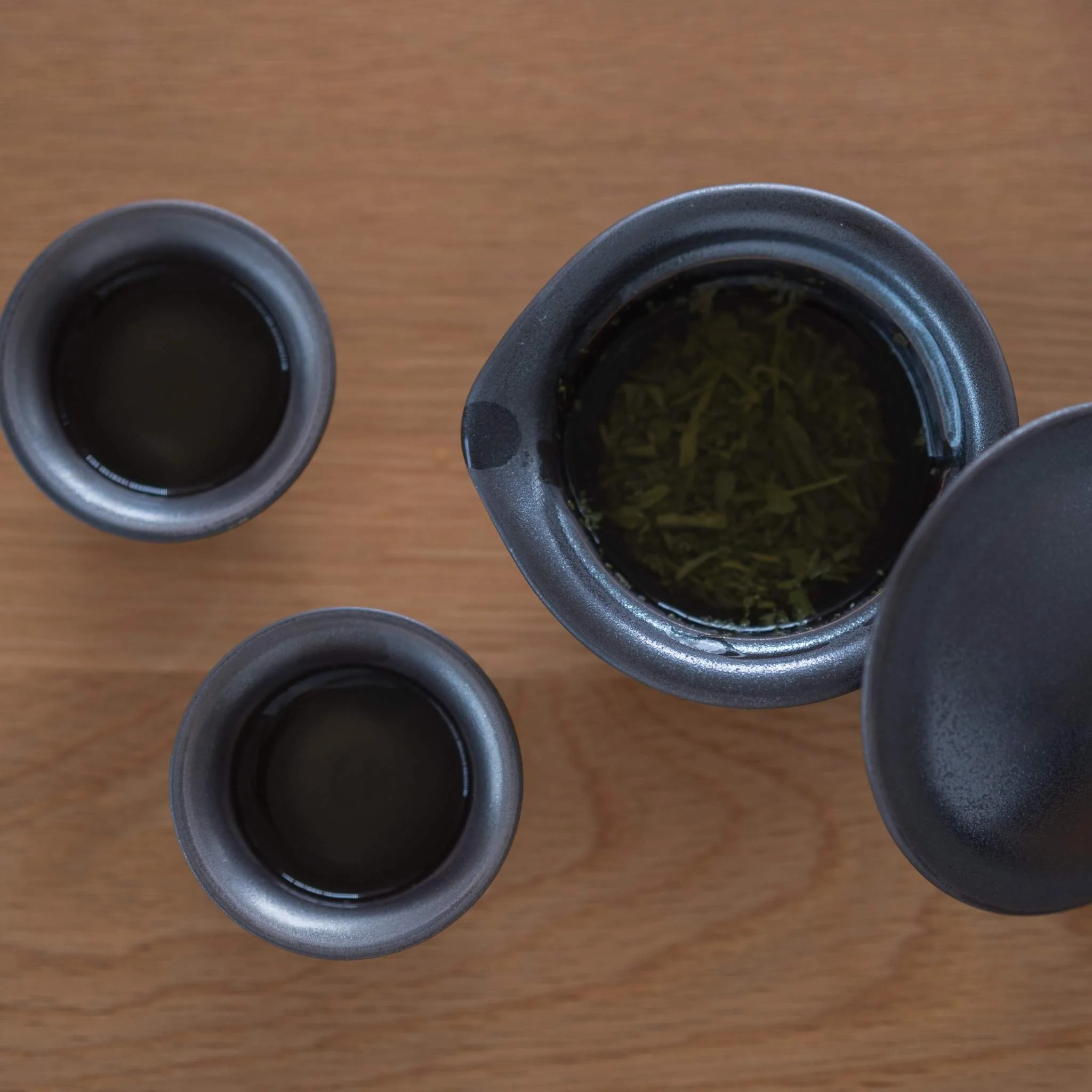 Japanese Hōhin Tea Set for Two - Black - Image 5
