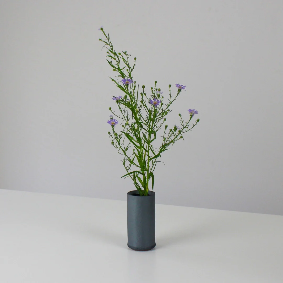 Japanese Ikebana Vase "Kenzan - shin" - Image 8