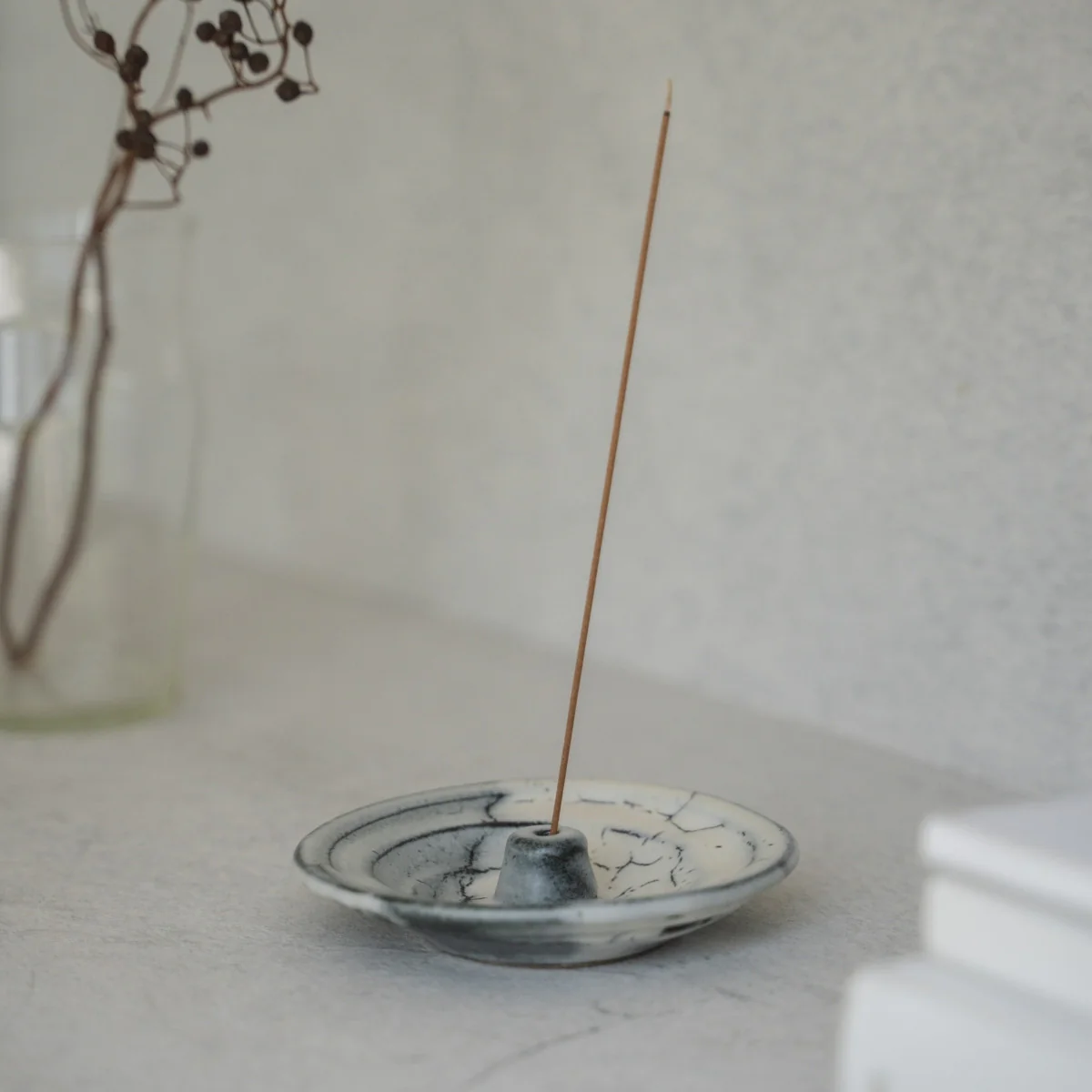 Japanese Incense Holder "Creative Cloud" - Image 2