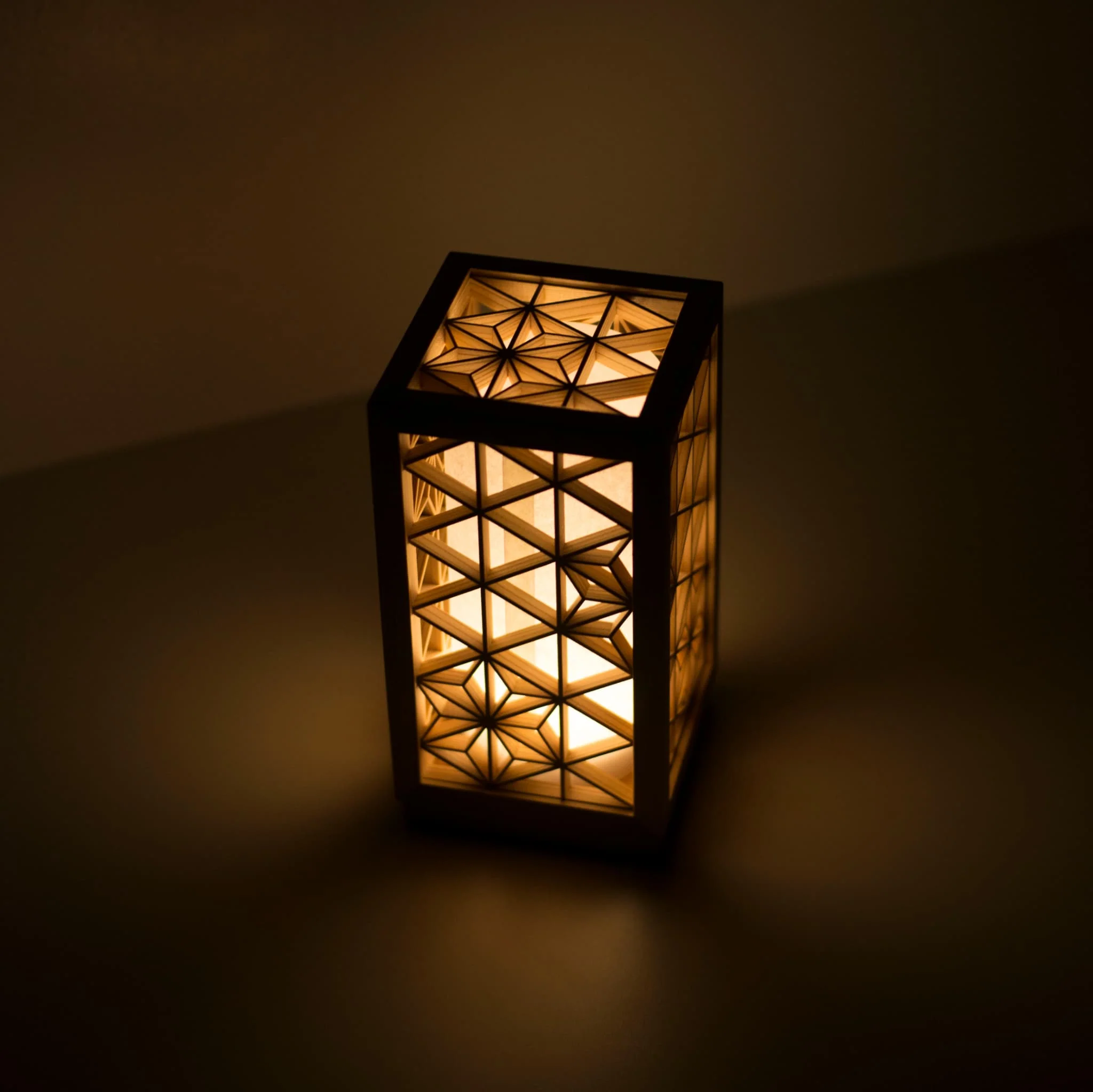 Japanese Kumiko Lantern "Asanoha" - Extra Small - Image 6