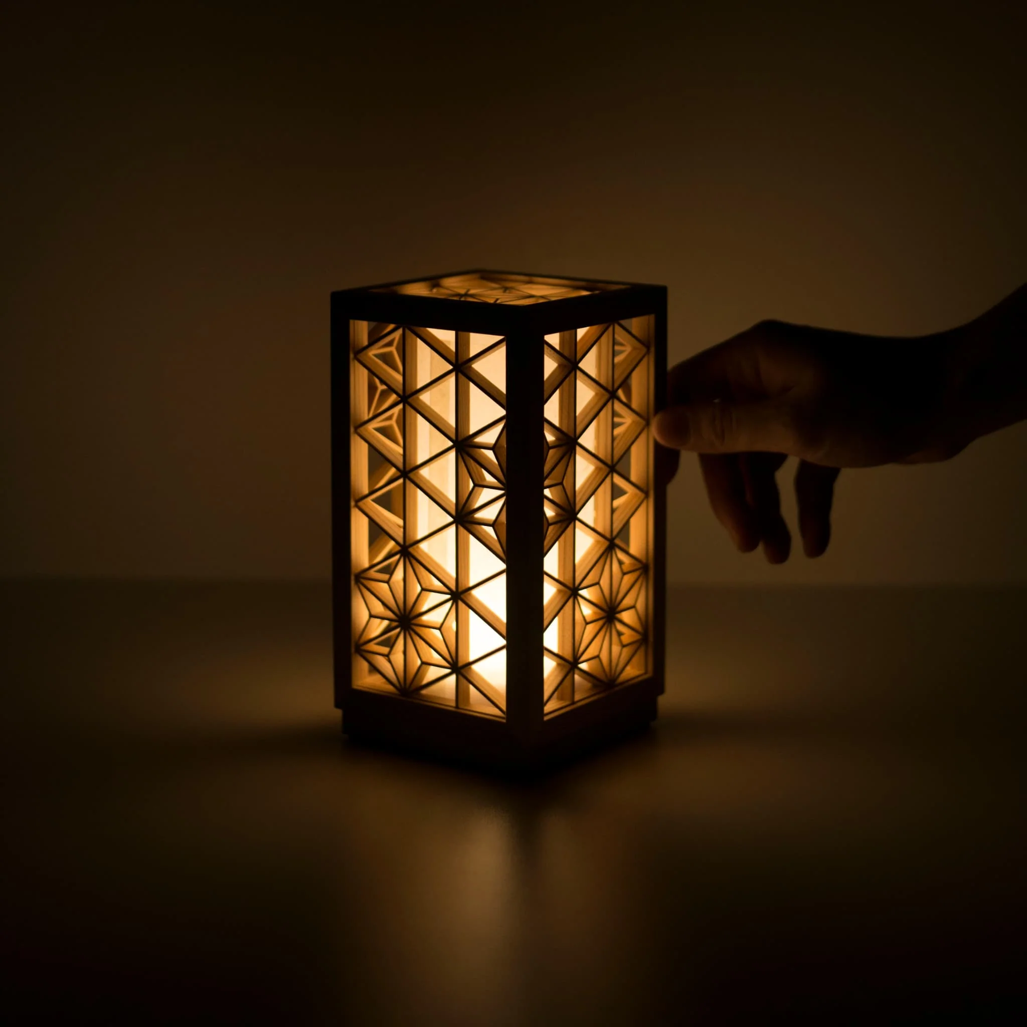 Japanese Kumiko Lantern "Asanoha" - Extra Small - Image 9