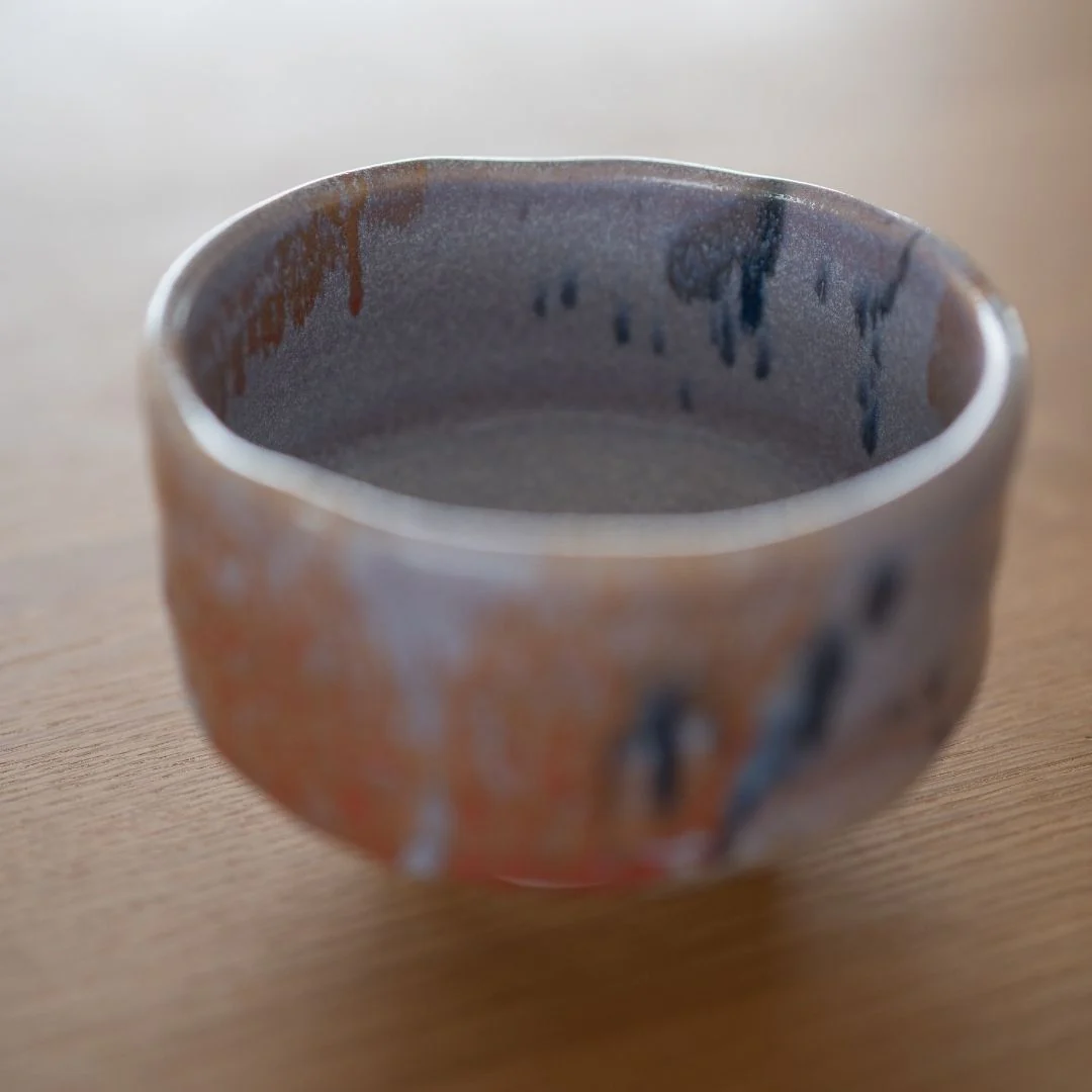 Japanese Matcha Bowl "Navy & Red Splash" - Image 9