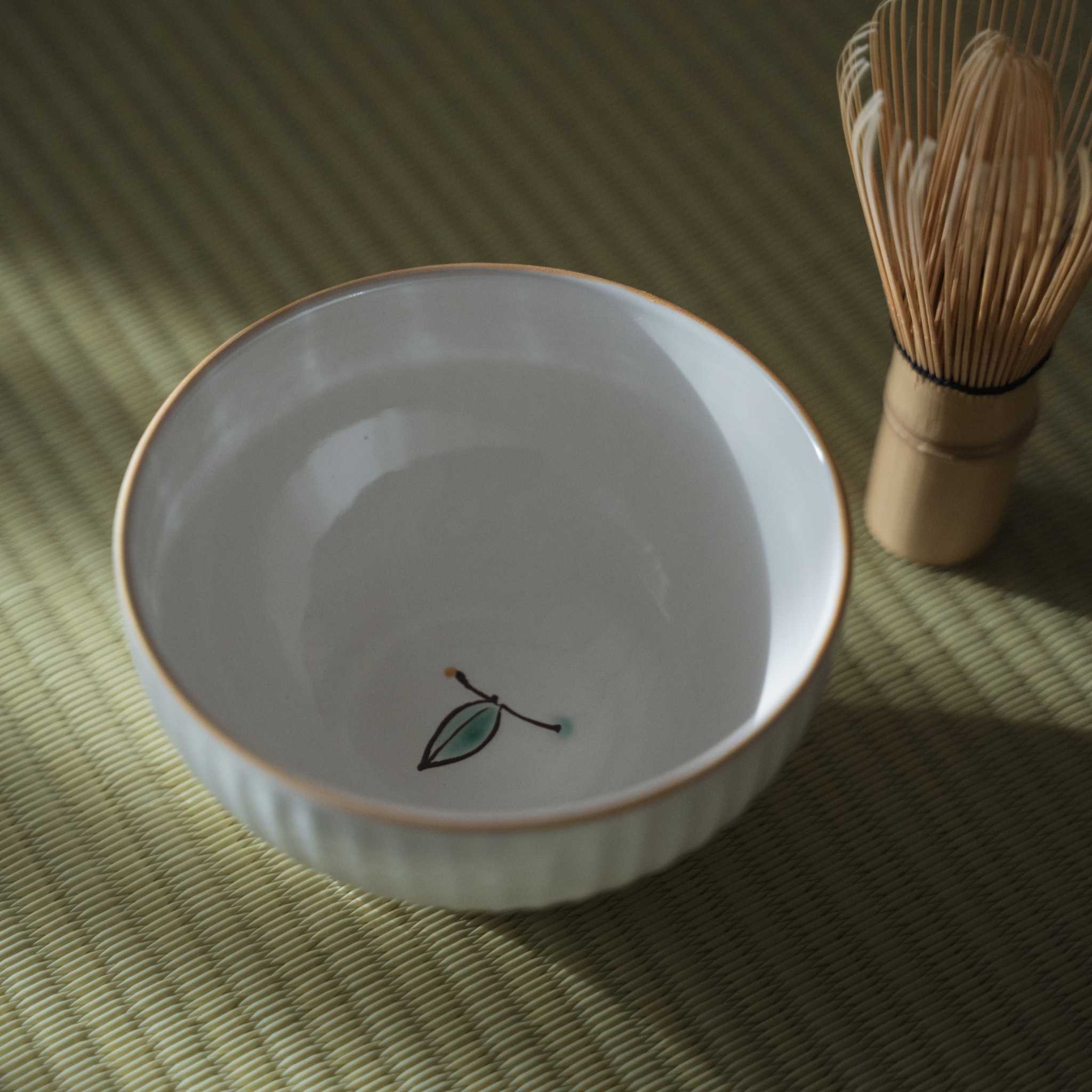 Japanese Matcha Bowl "Waraku" Moon - Image 5