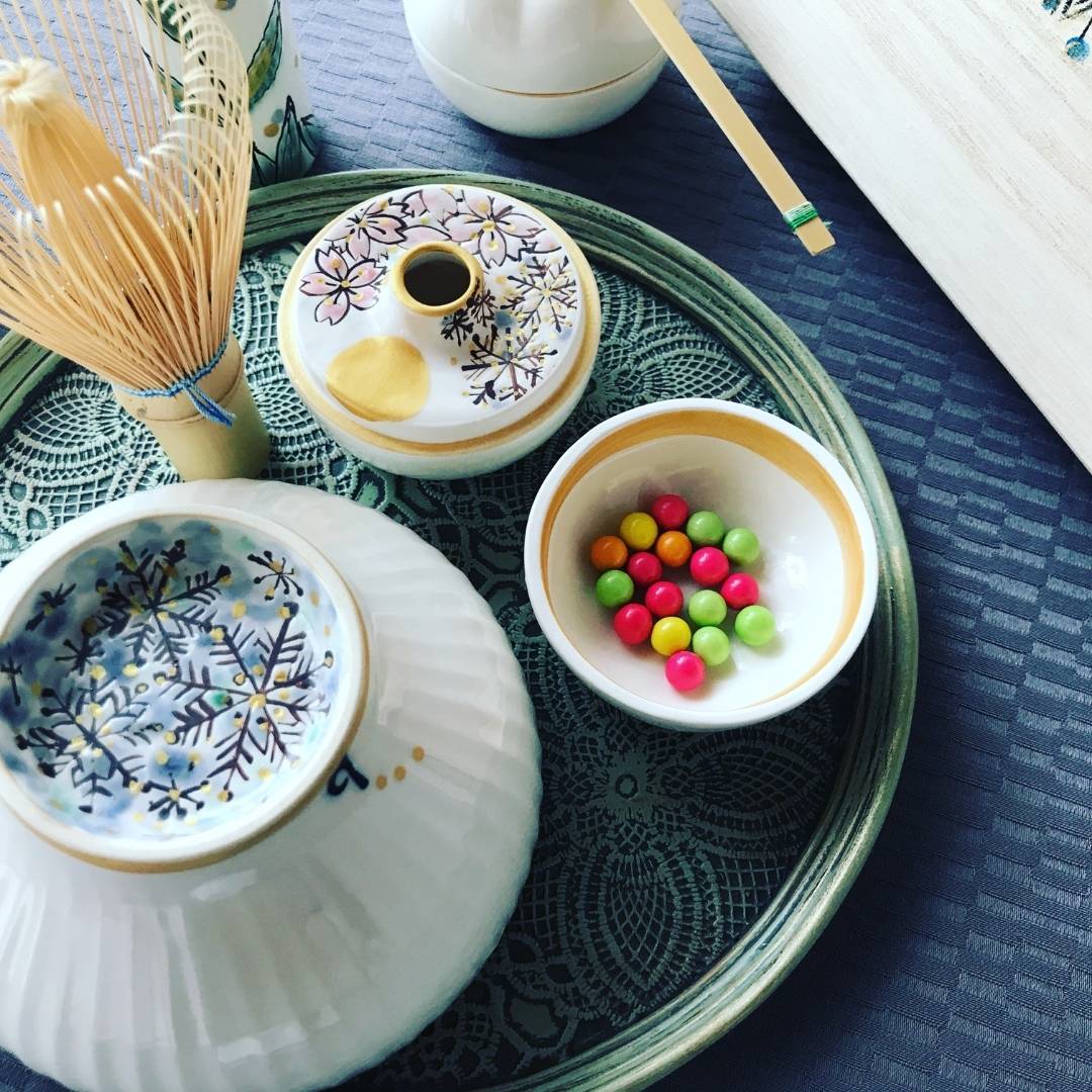 Japanese Matcha Bowl "Waraku" Snow - Image 15