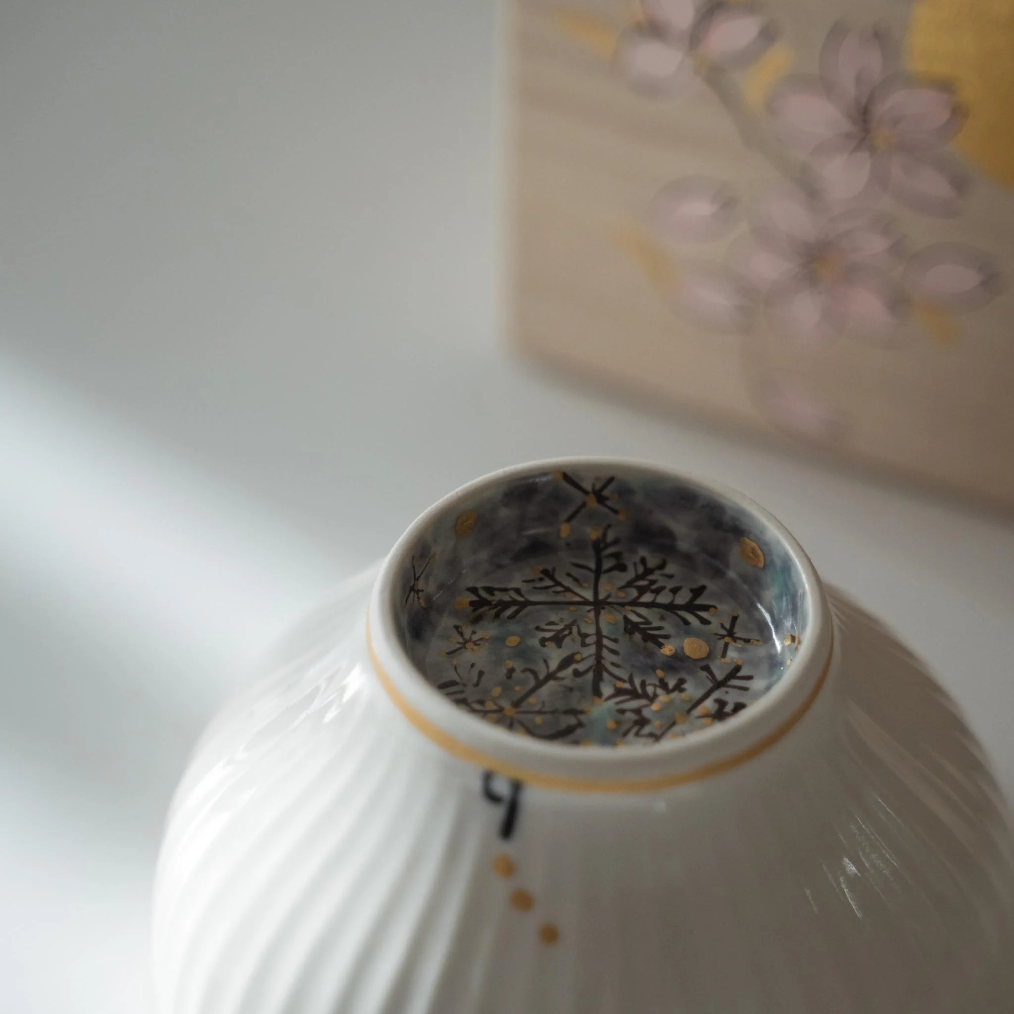 Japanese Matcha Bowl "Waraku" Snow - Image 3
