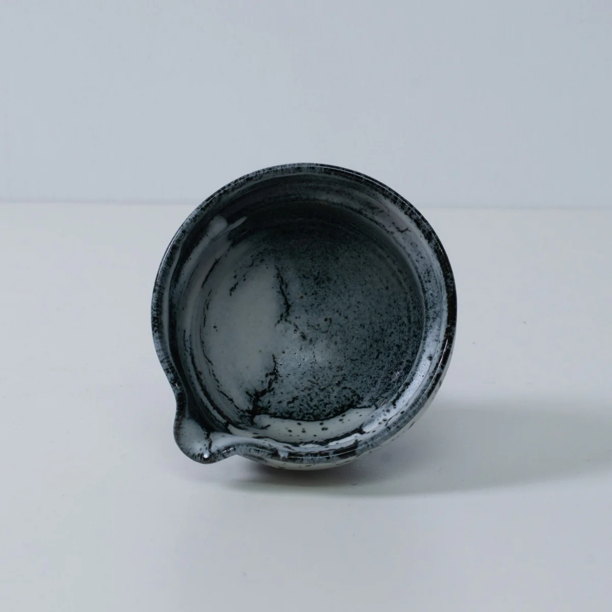Japanese Matcha Bowl with Spout "Creative Cloud" - Image 9