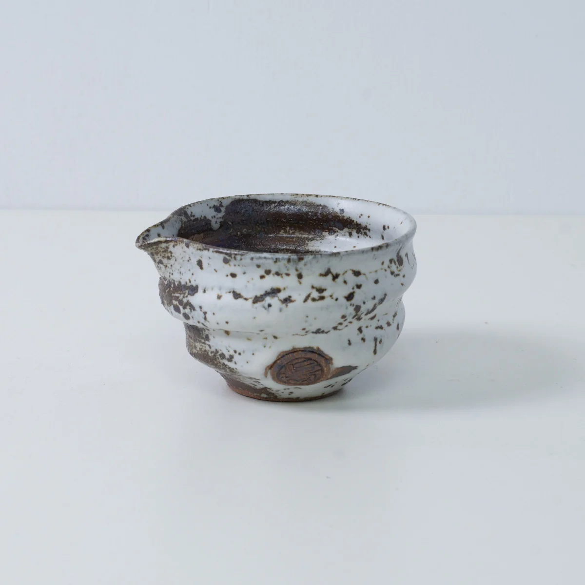 Japanese Matcha Bowl with Spout "Zui" - Image 8