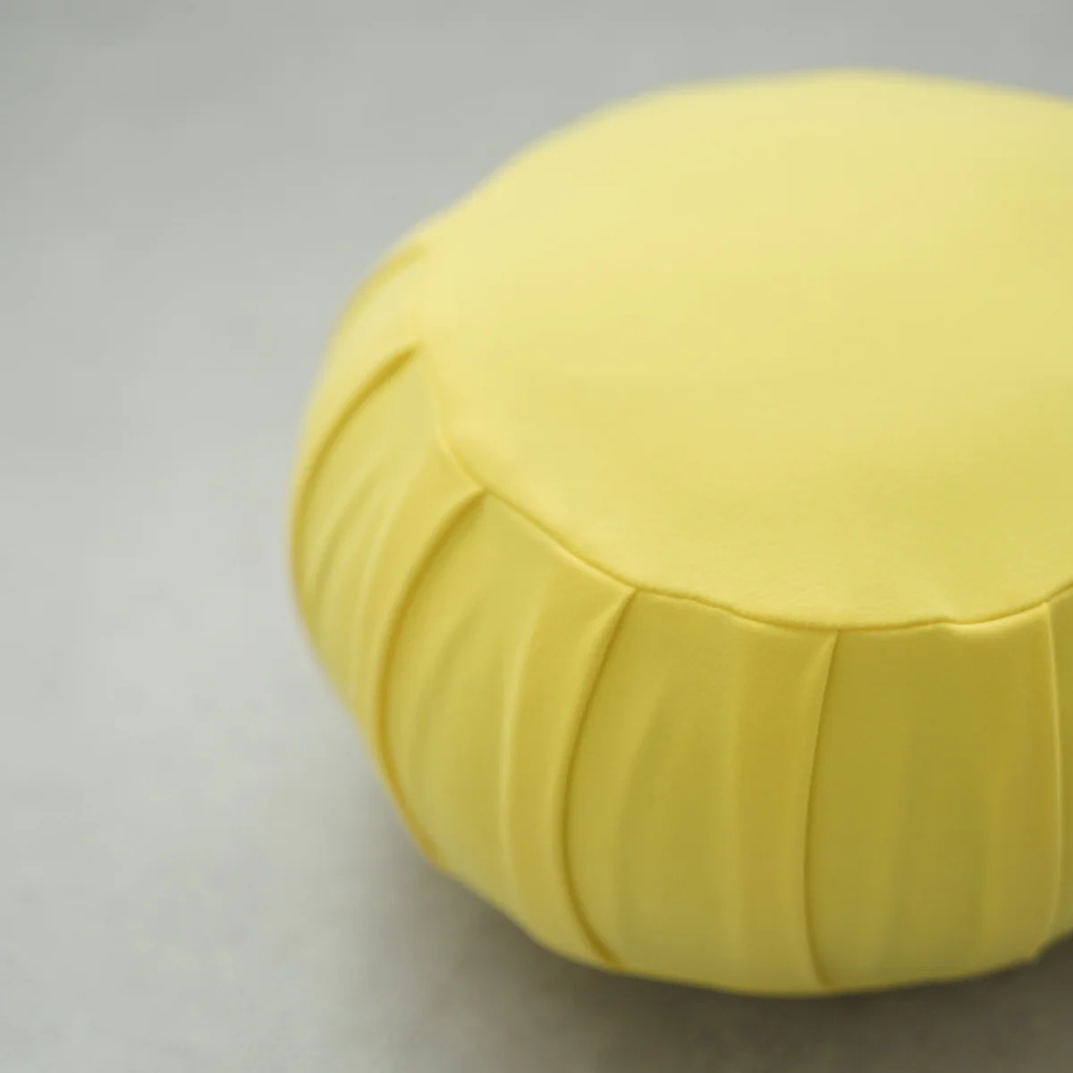 Japanese Meditation Cushion Zafu "ZAF MOMENT" Mimosa Yellow - Image 4