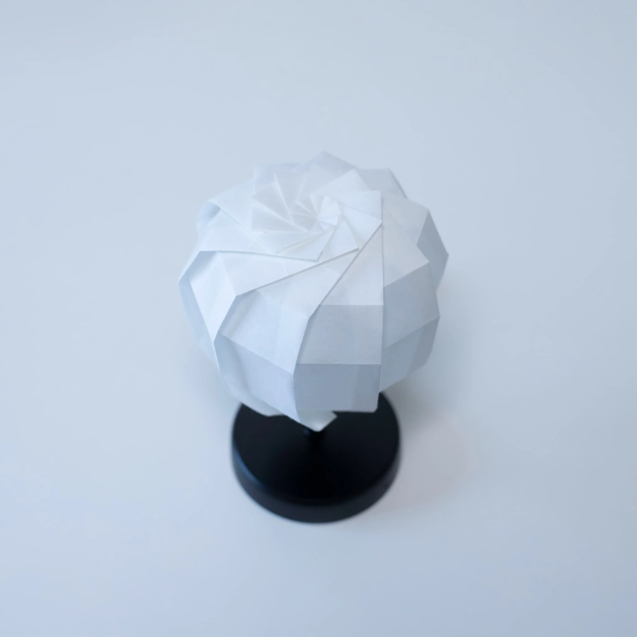 Japanese Origami Paper Table Lamp "Flower of Light" - maru (with Stand) - Image 6