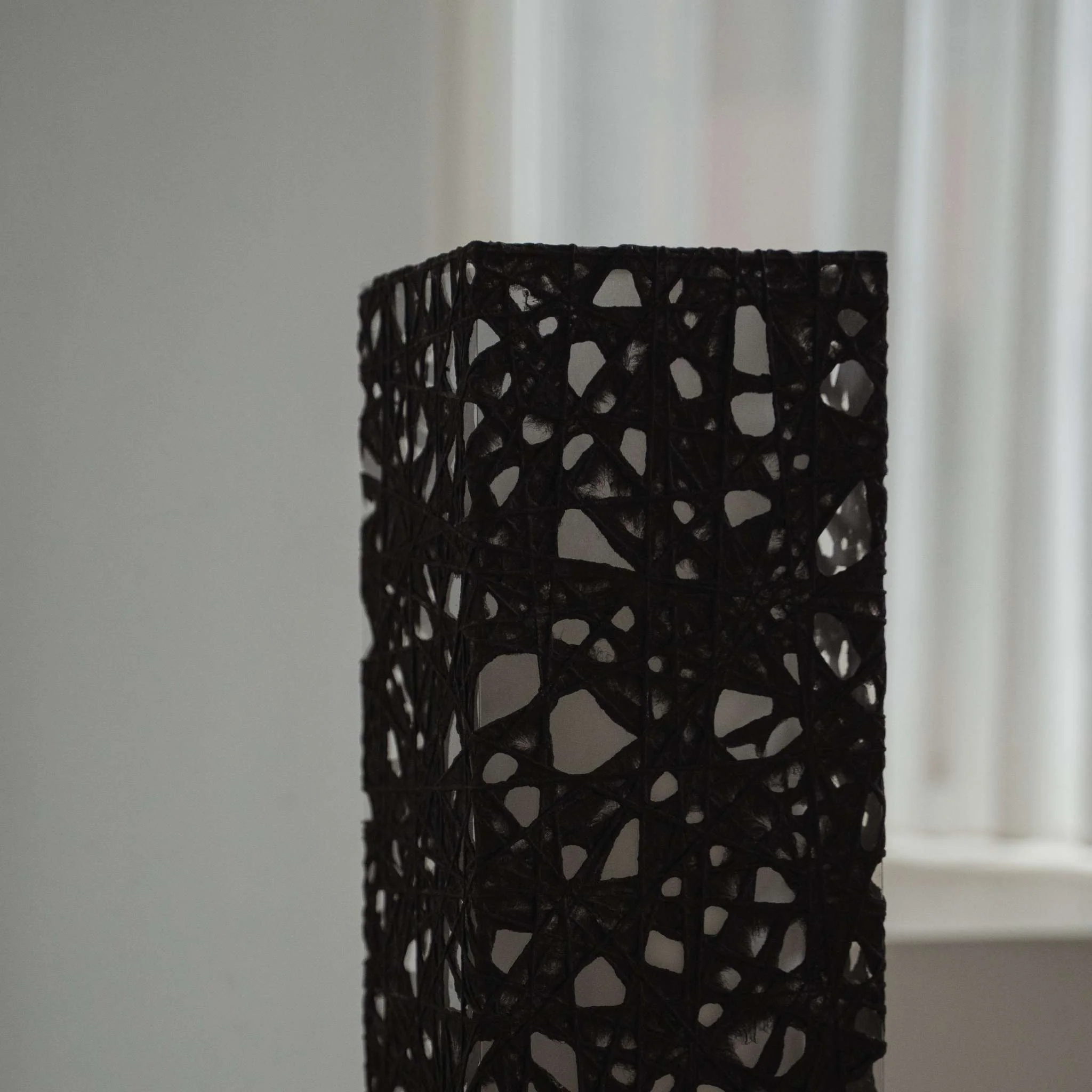 Japanese Paper Floor Lamp "ME-LOOK 01" Black - Image 3