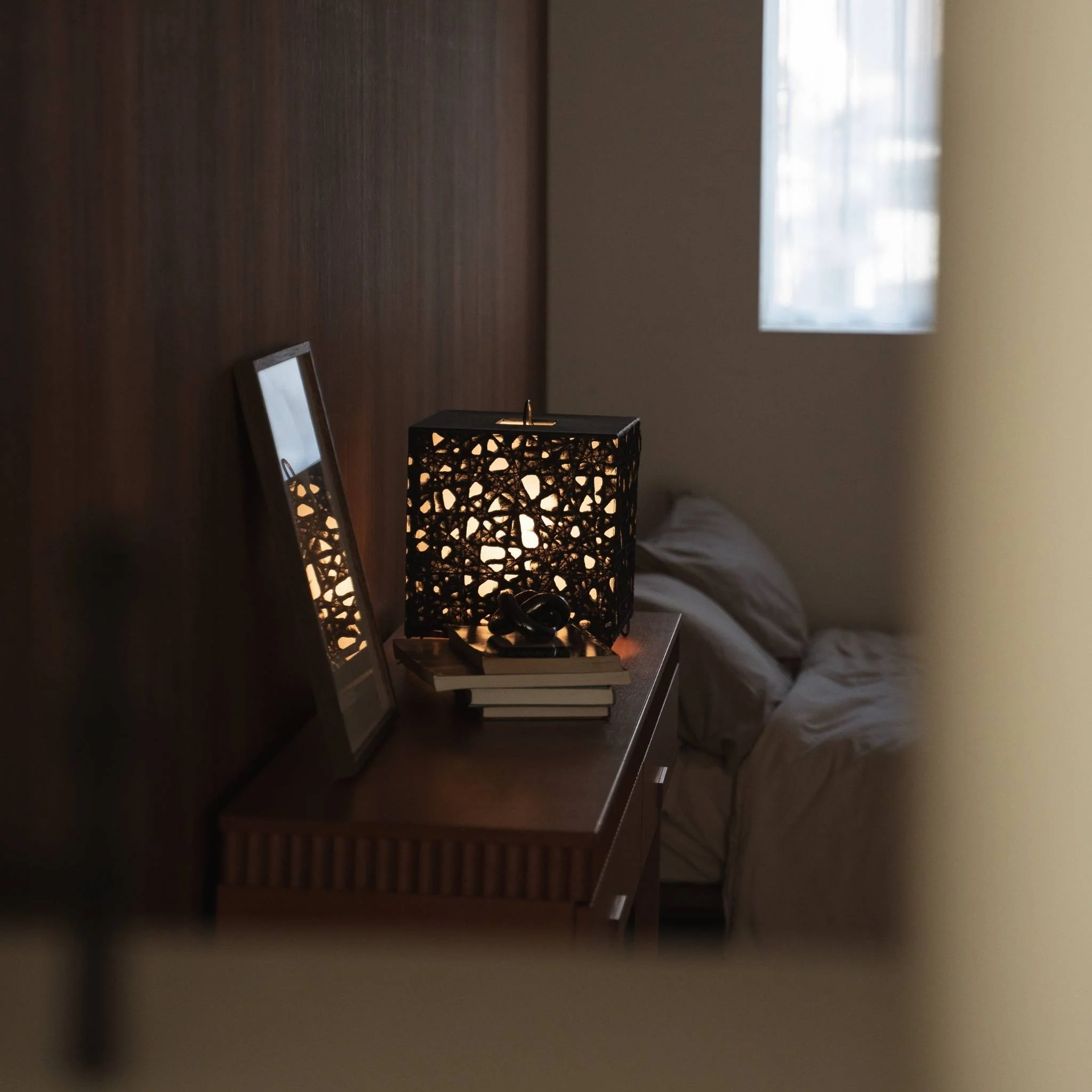 Japanese Paper Floor Lamp "ME-LOOK 03" Black - Image 7