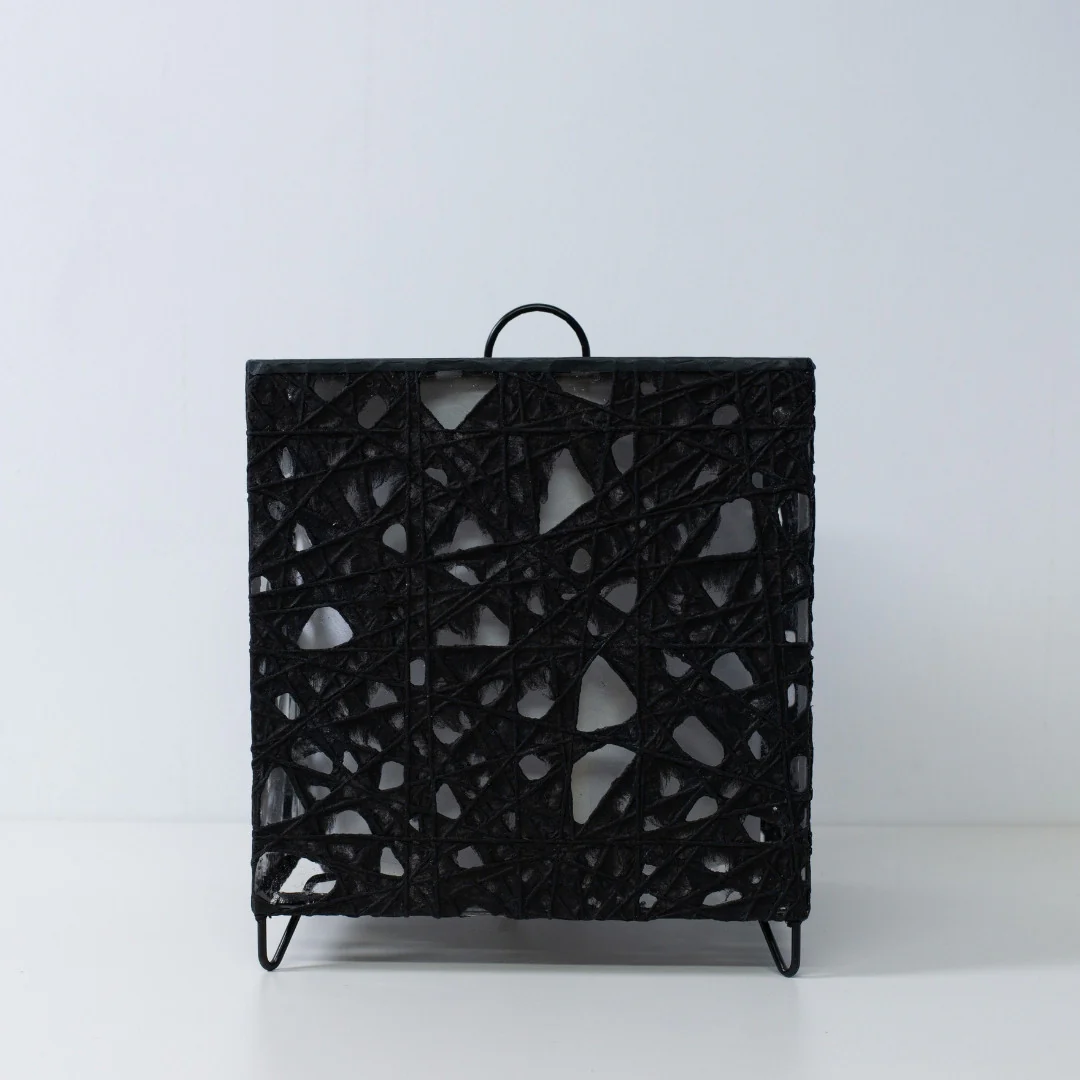 Japanese Paper Floor Lamp "ME-LOOK 03" Black - Image 8
