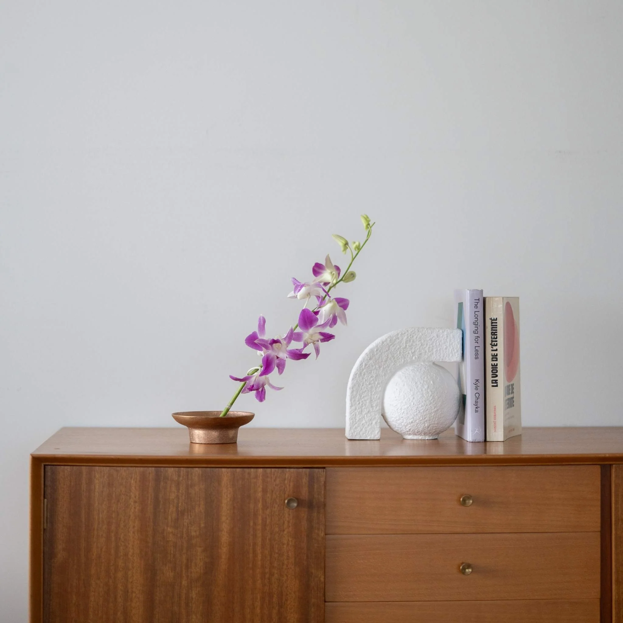 Japanese Ikebana Vase with Pinless Kenzan Flower Frog "Flower garden" - Image 3