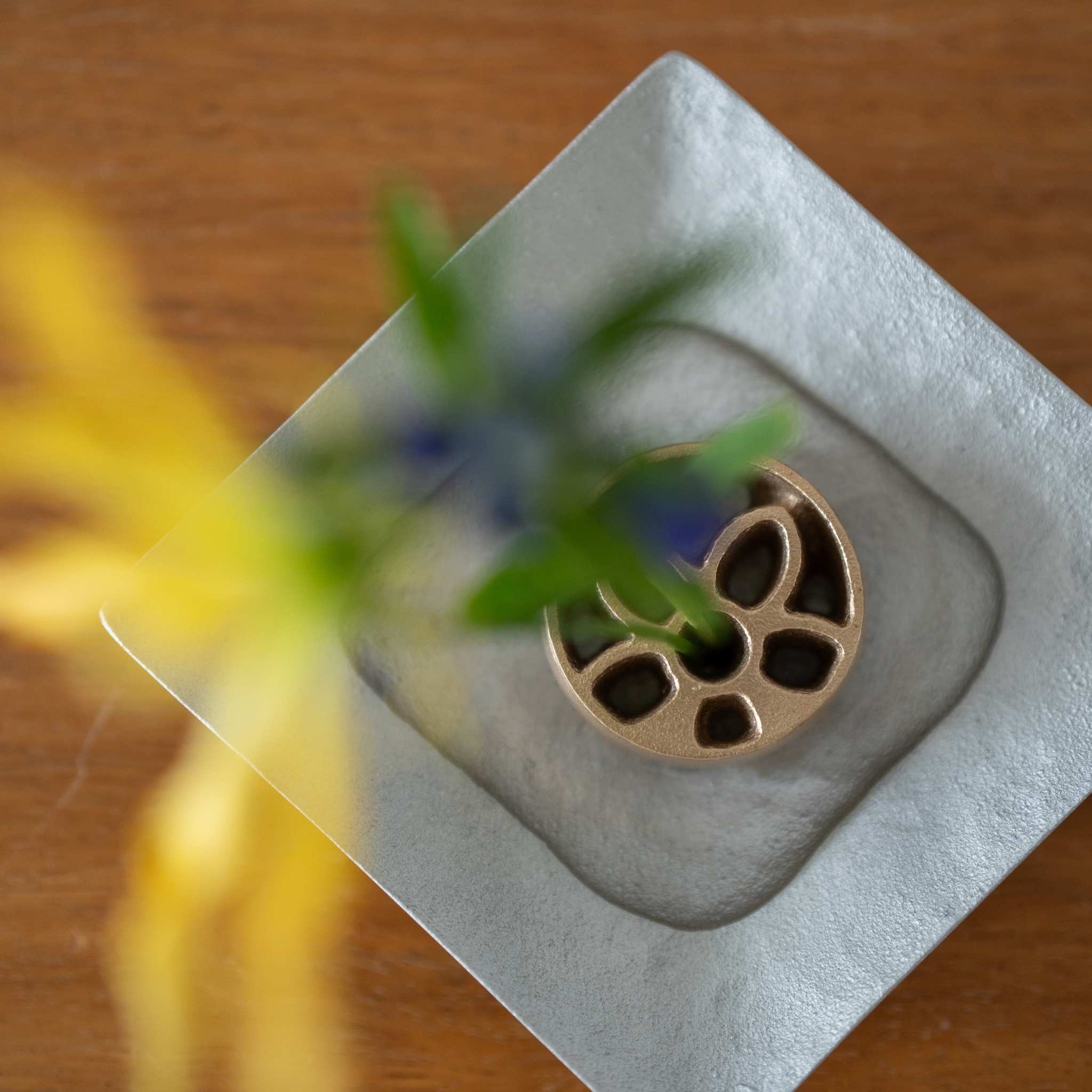 Japanese Pinless Kenzan Flower Frog "Garden" for Ikebana - Image 4
