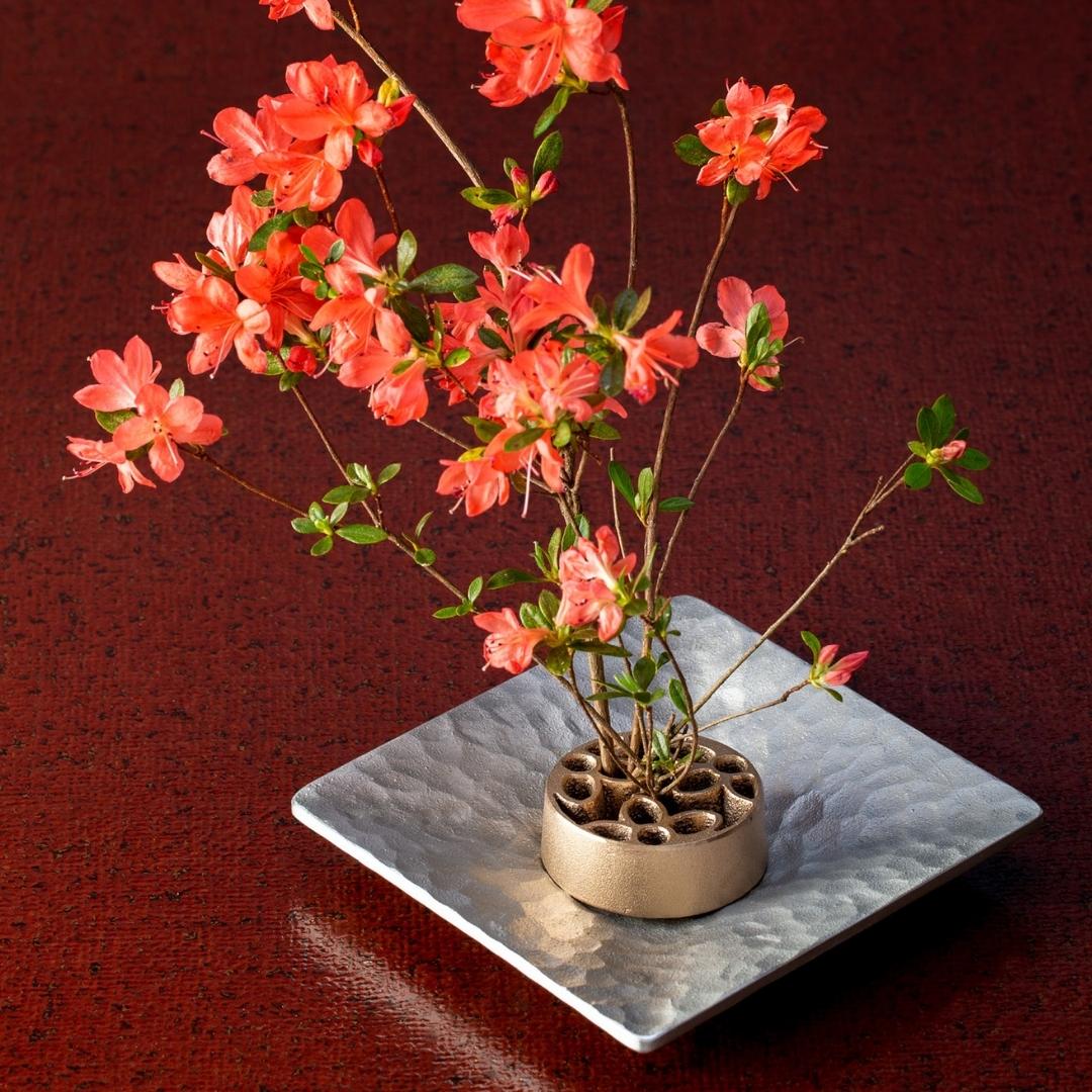 Japanese Pinless Kenzan Flower Frog "Garden" for Ikebana - Image 8