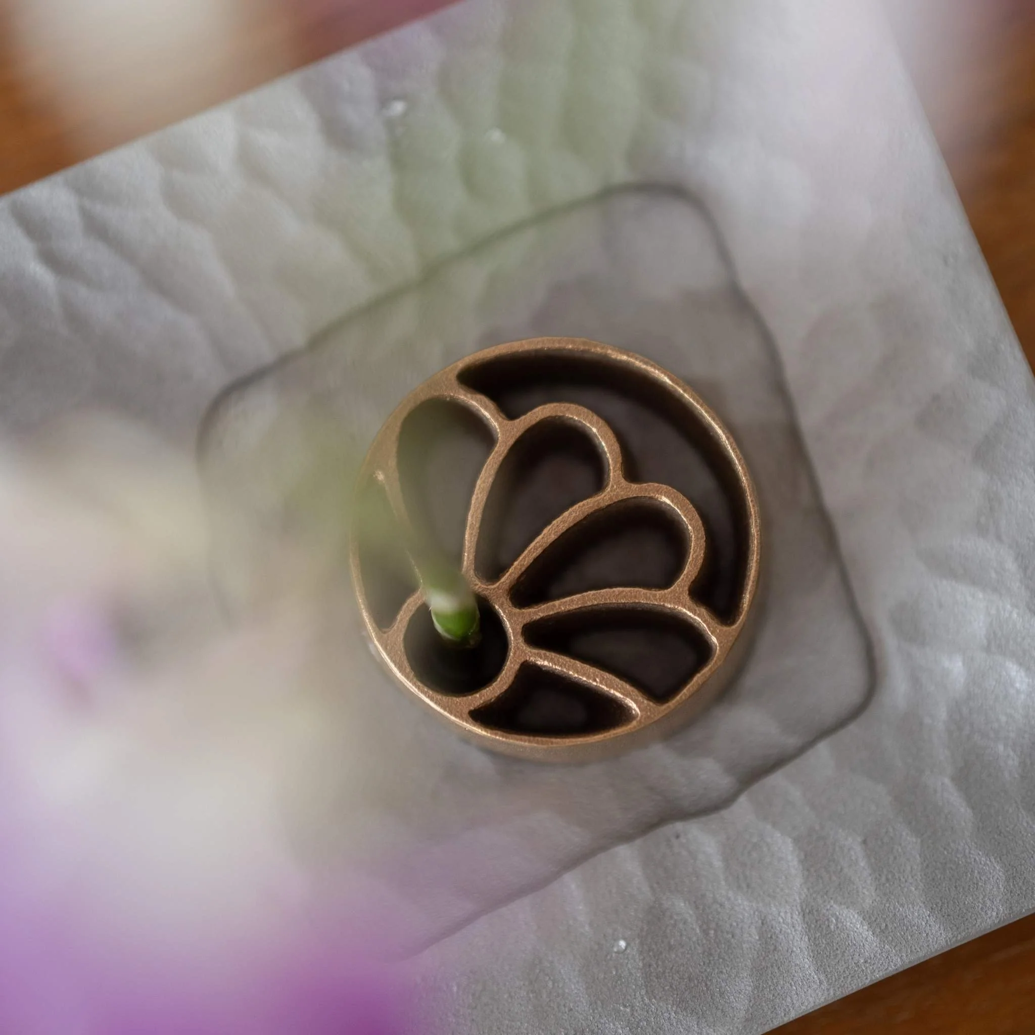 Japanese Pinless Kenzan Flower Frog "Petal" for Ikebana - Image 3