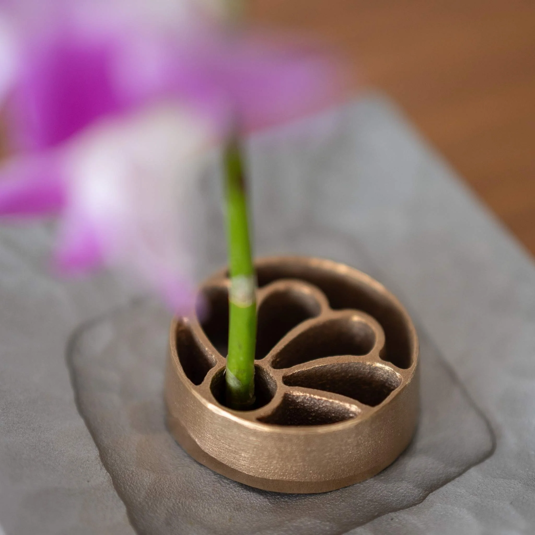 Japanese Pinless Kenzan Flower Frog & Plate Gift Set L - Image 9