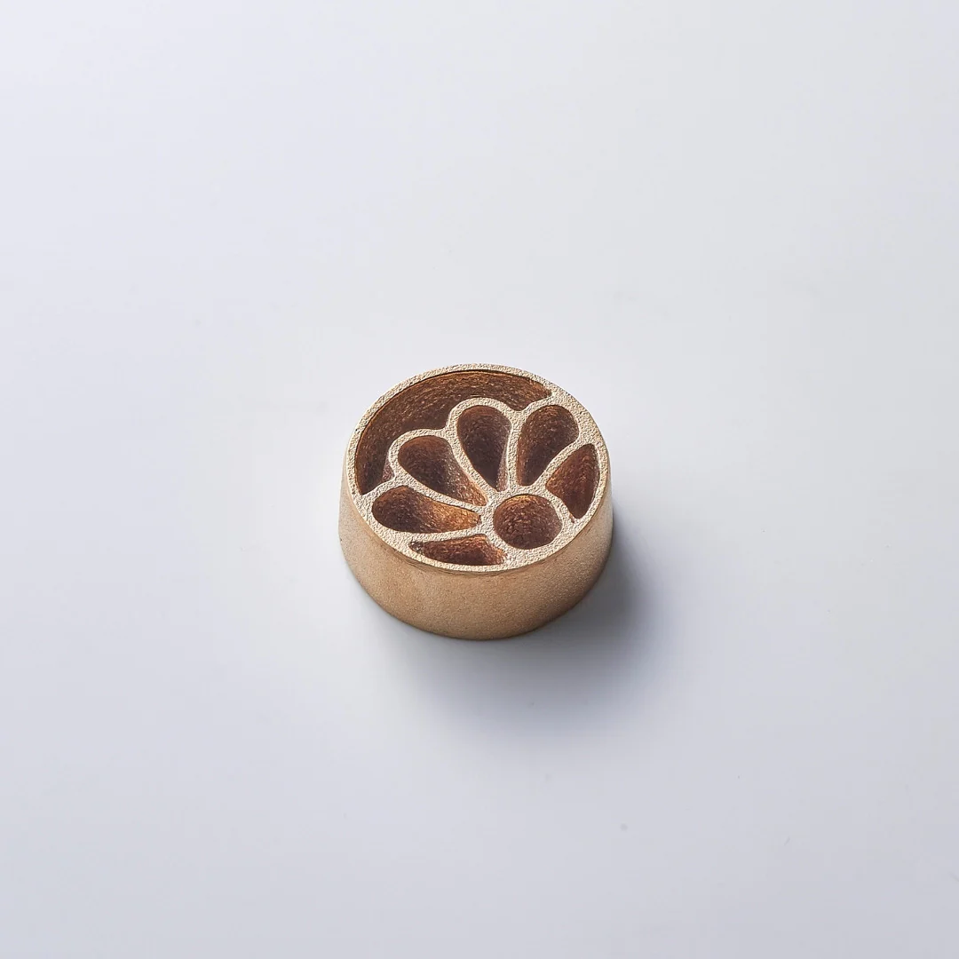 Japanese Pinless Kenzan Flower Frog & Plate Gift Set S - Image 8