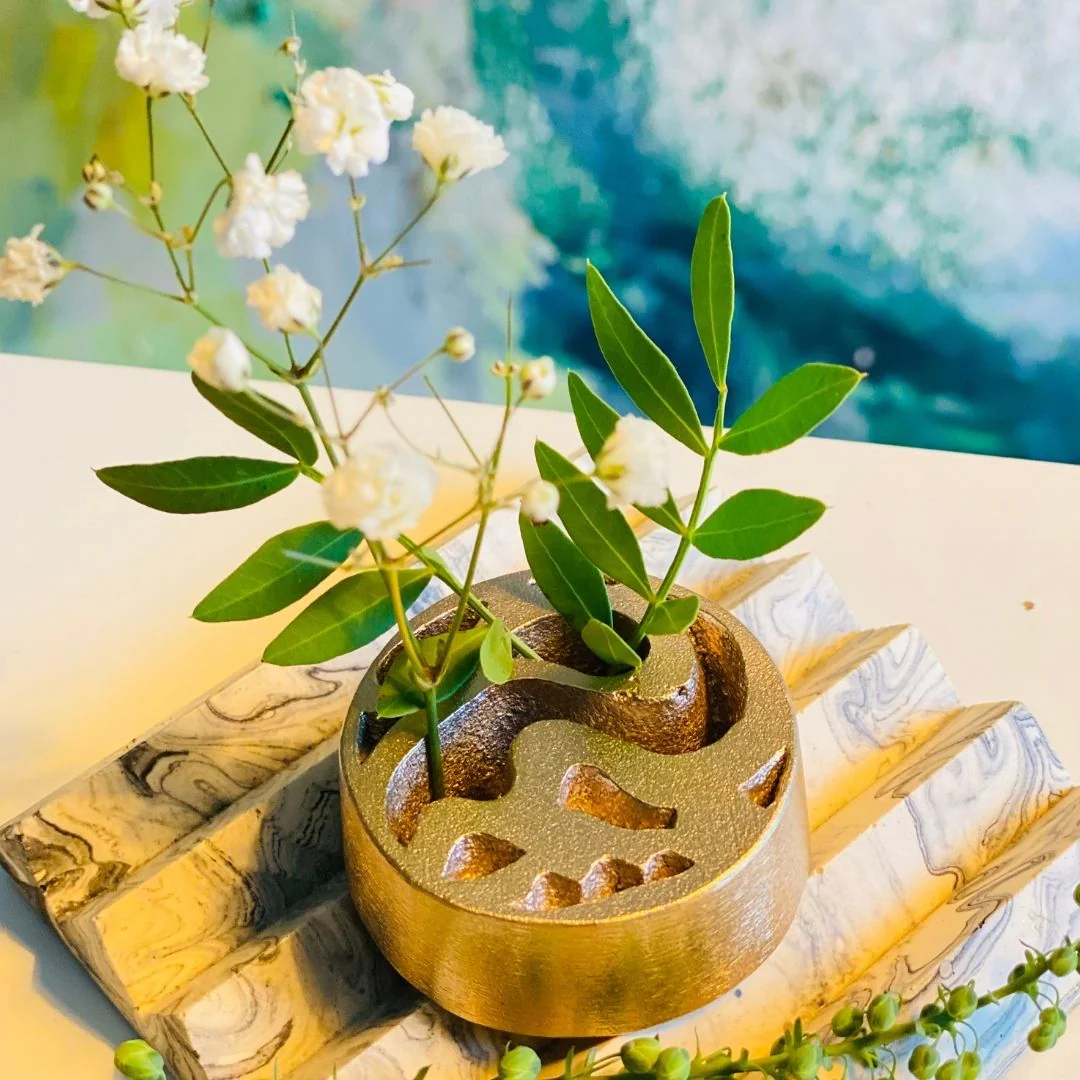 Japanese Pinless Kenzan Flower Frog "the water" for Ikebana - Image 4