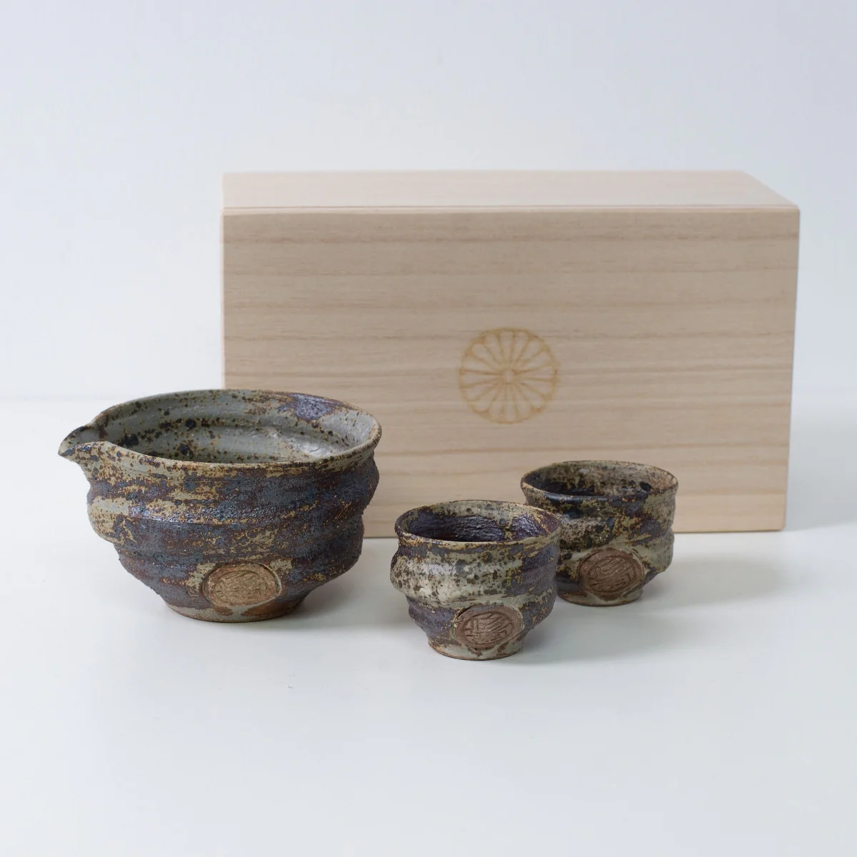 Japanese Sake Set "Sakigake" - Katakuchi Carafe & 2 Cups