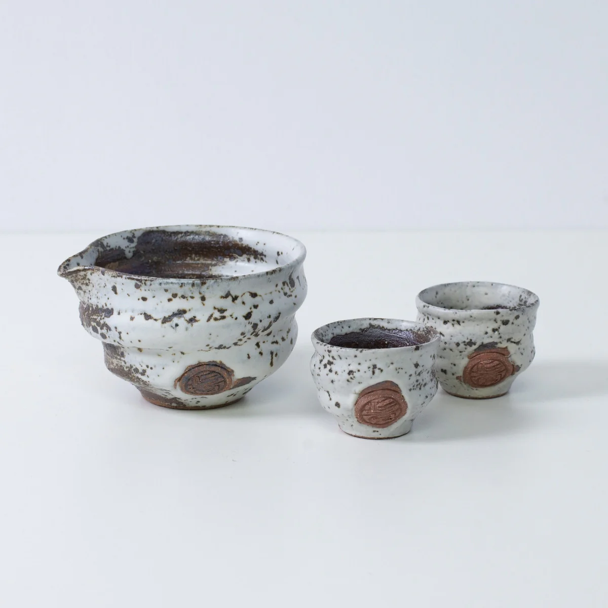 Japanese Sake Set "Zui" - Katakuchi Carafe & 2 Cups - Image 8