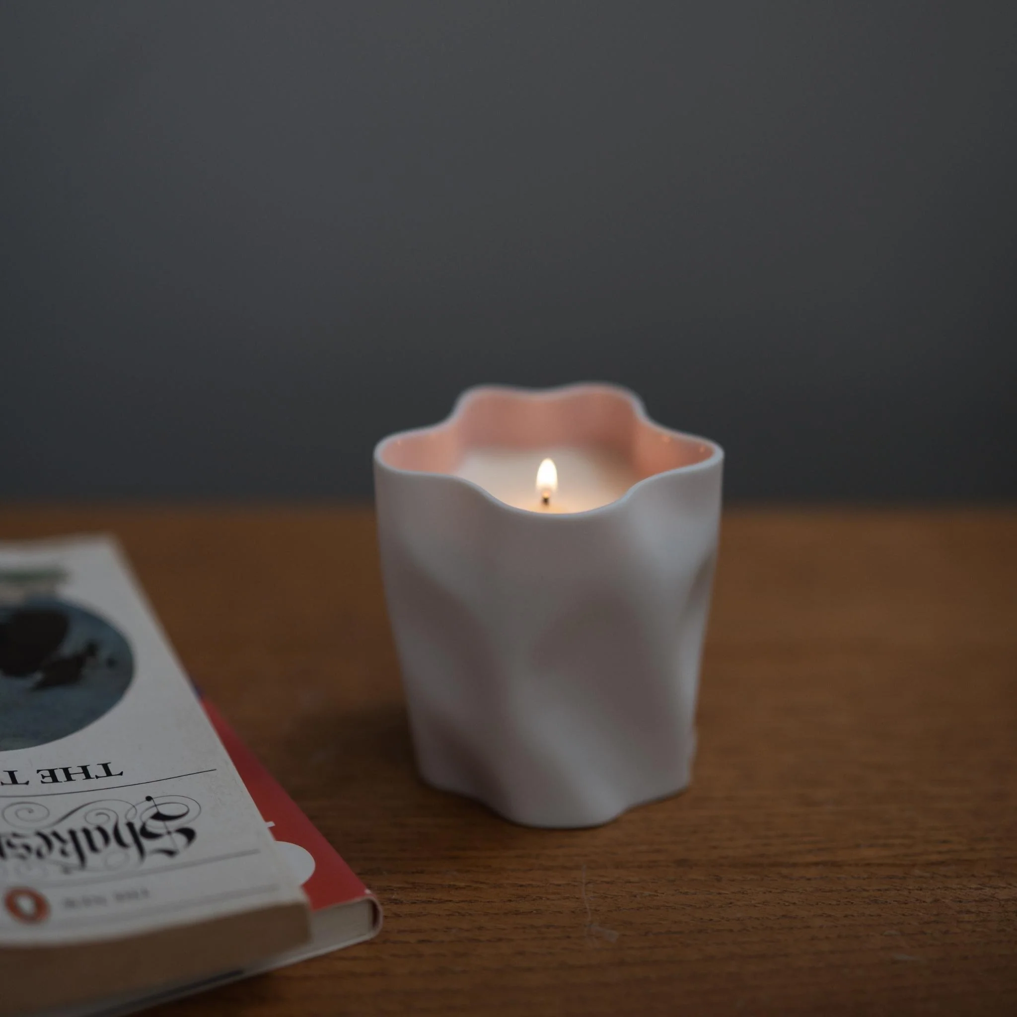 Japanese Scented Candle "SAKURA" - Image 4
