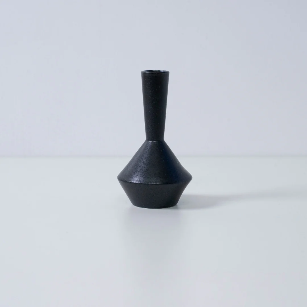 Japanese Single Flower Vase - Black