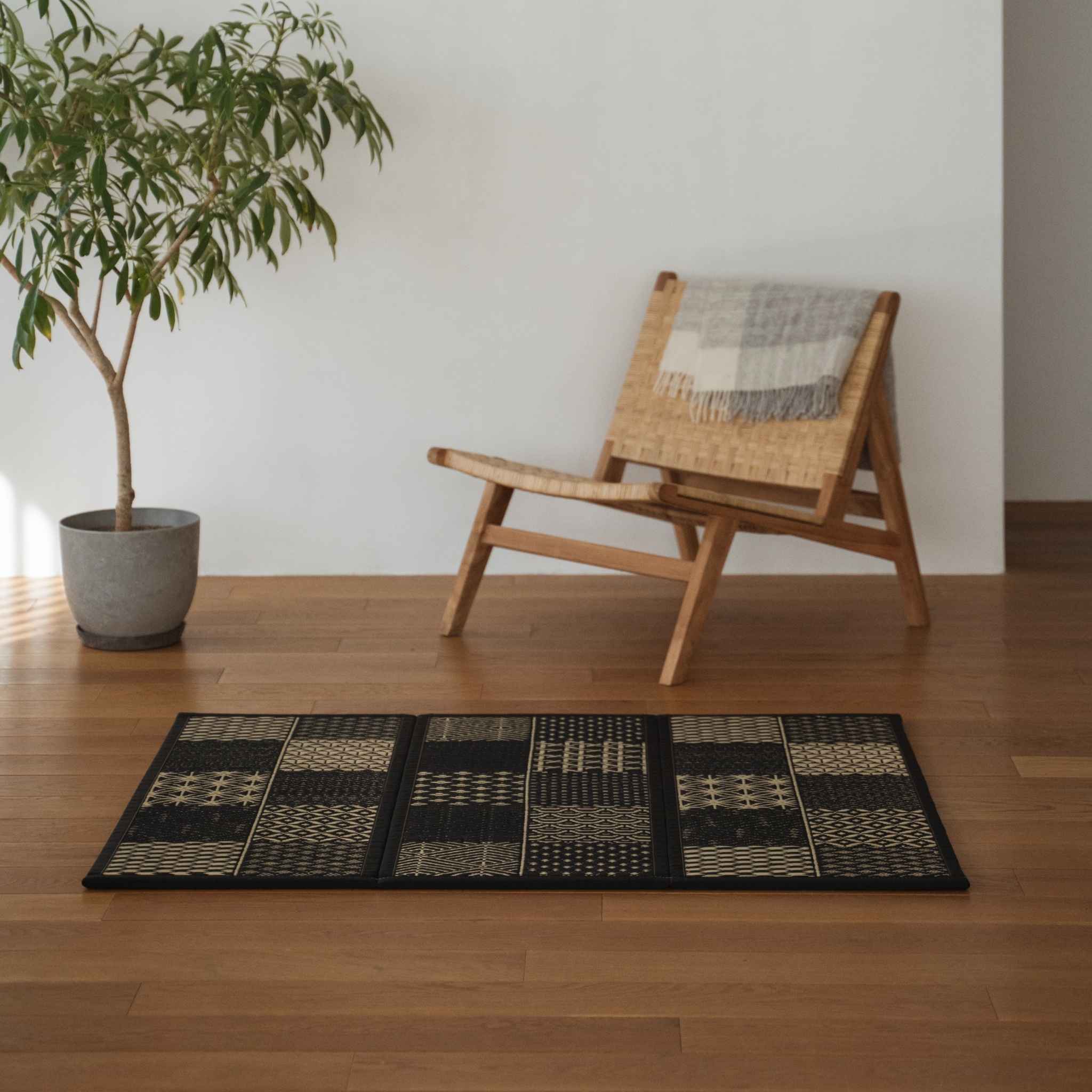 Japanese Tatami Floor Mattress "Edokomon" - Image 4