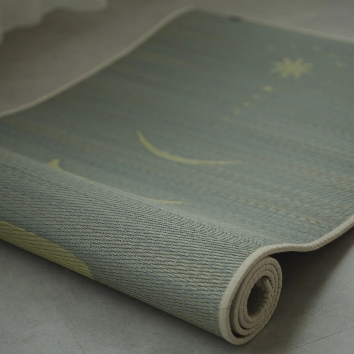 Japanese Tatami Yoga Mattress "Moon" - Image 3