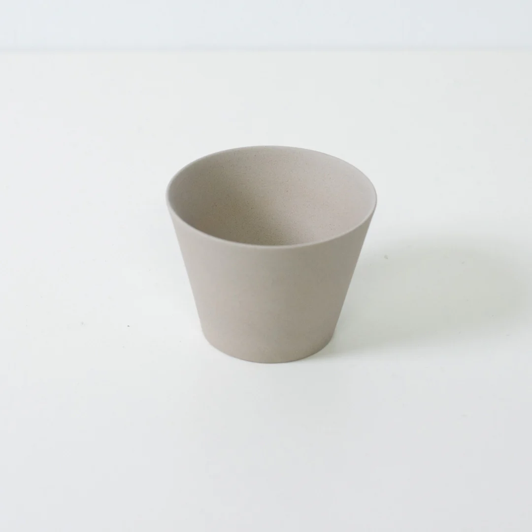 Japanese Tea Cup Set "Ensui" - Black Cone Shaped (100cc, Set of 4) - Image 4