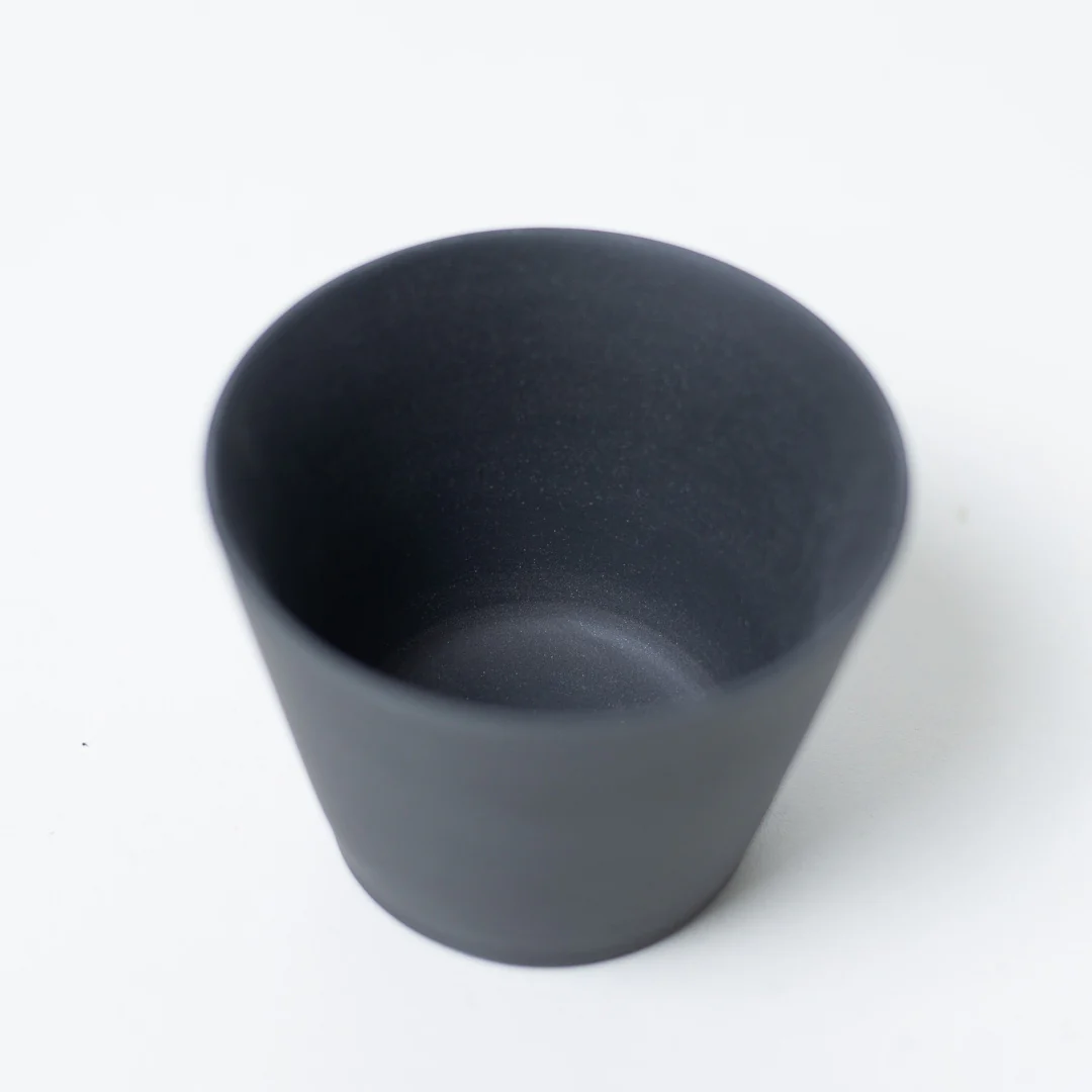 Japanese Tea Cup Set "Ensui" - Black Cone Shaped (100cc, Set of 4) - Image 5