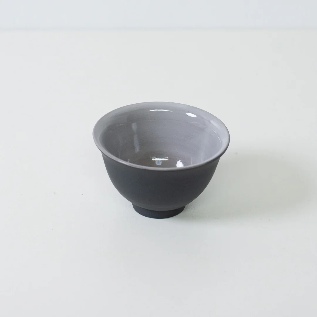 Japanese Tea Set "Donguri" - Black Kyusu Teapot (400cc) with 4 Teacups - Image 9