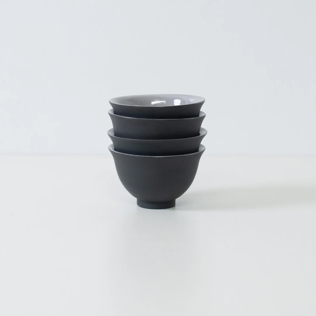 Japanese Tea Set "Donguri" - Black Kyusu Teapot (400cc) with 4 Teacups - Image 11