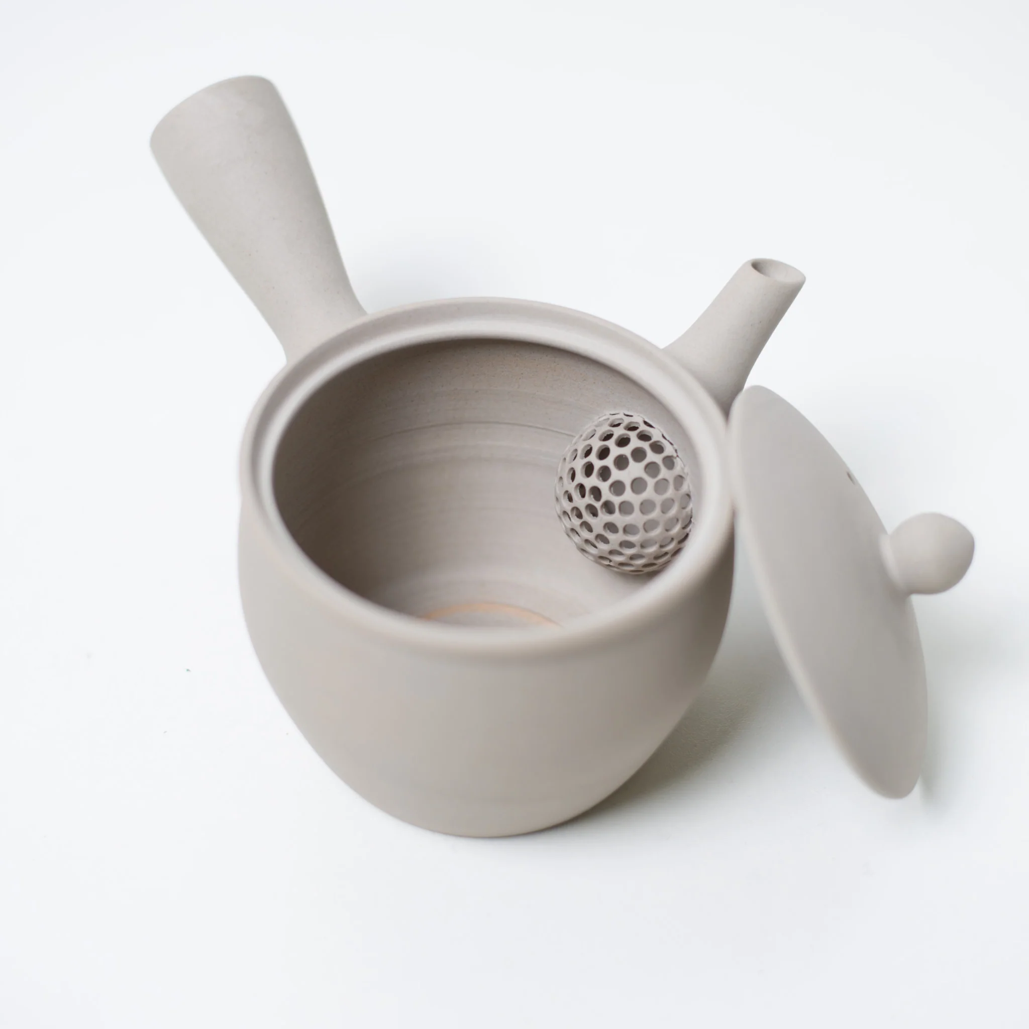 Japanese Tea Set "Fuyo" - White Kyusu Teapot (190cc) with 4 Teacups - Image 8