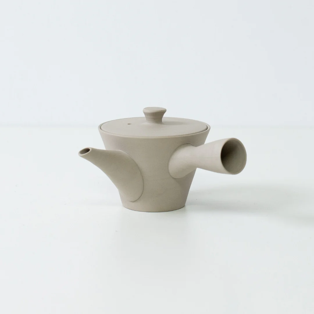 Japanese Tea Set "Sencha" - White Kyusu Teapot (150cc) with 4 Teacups - Image 5