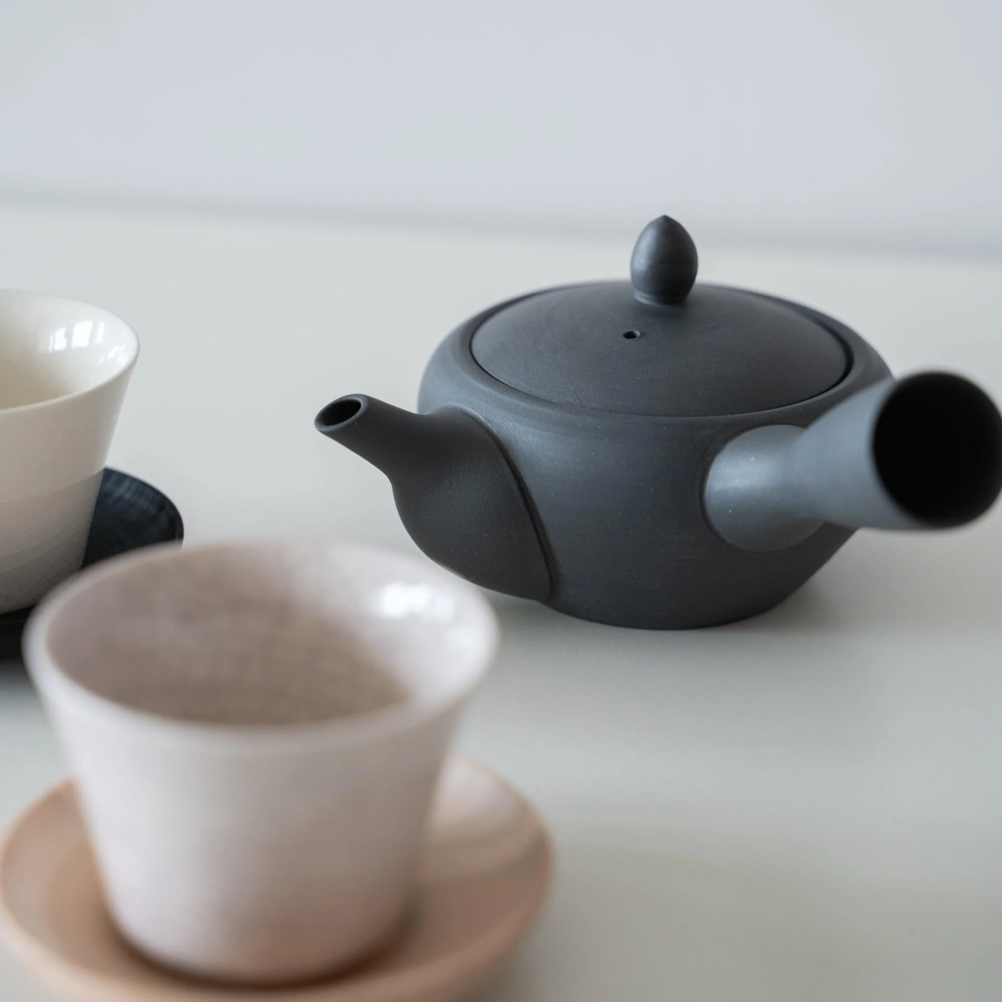 Japanese Teapot (Kyusu) with Tea Strainer - Black - Image 5