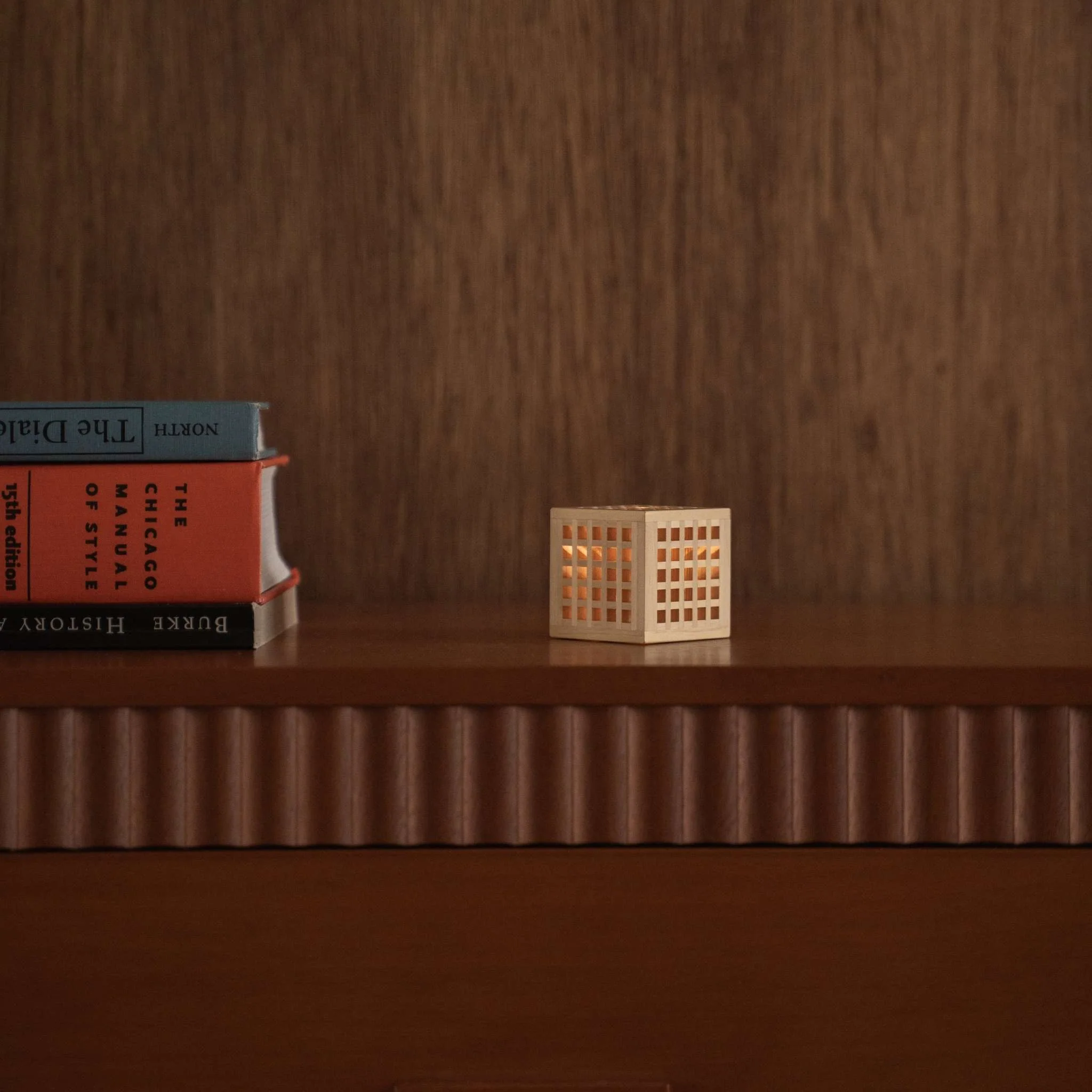 Japanese Wood Mini Lamp "Hotaru" - Image 3