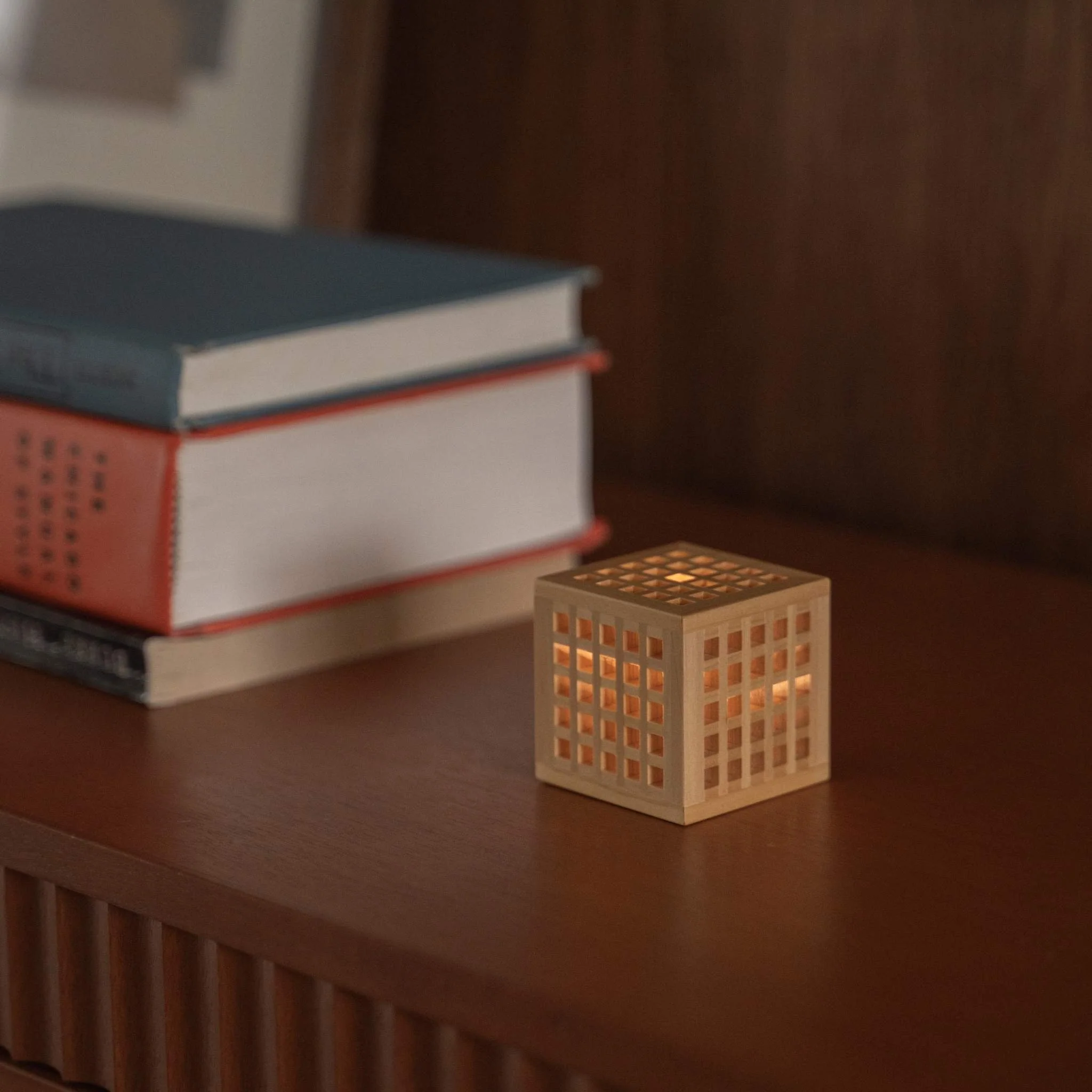Japanese Wood Mini Lamp "Hotaru" - Image 4