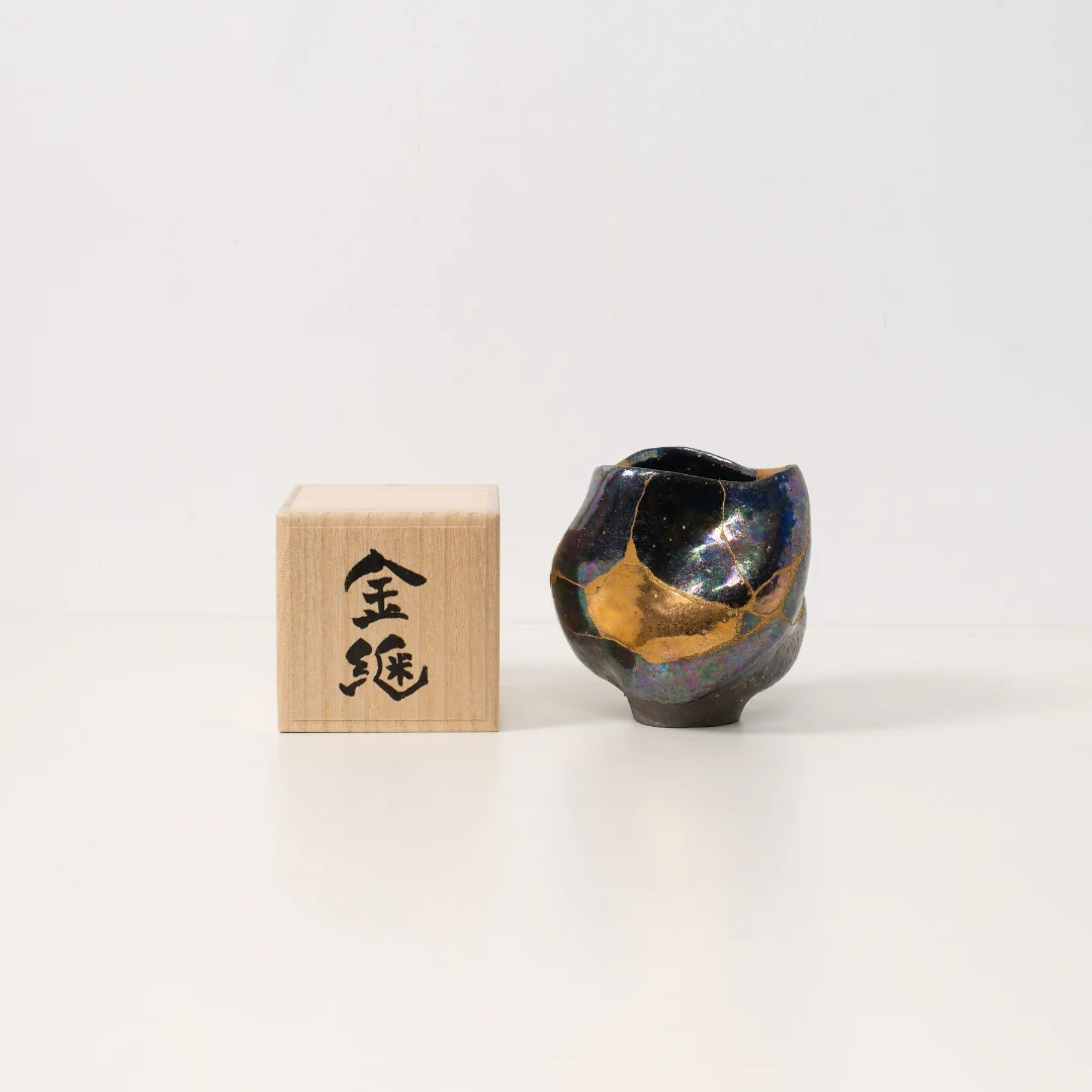 Kintsugi Matcha Bowl "Ko-haku" 01