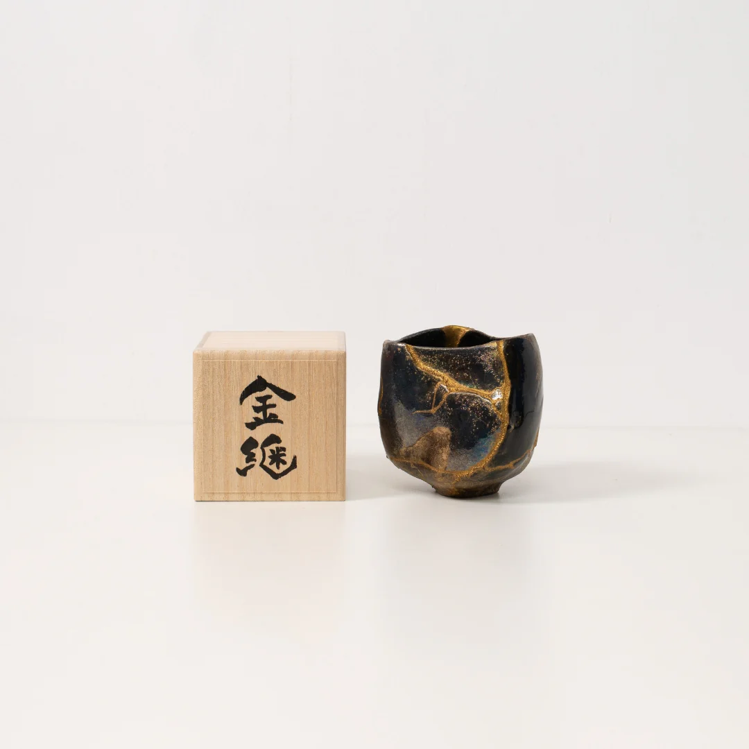 Kintsugi Matcha Bowl "Shikkoku-rai" 01