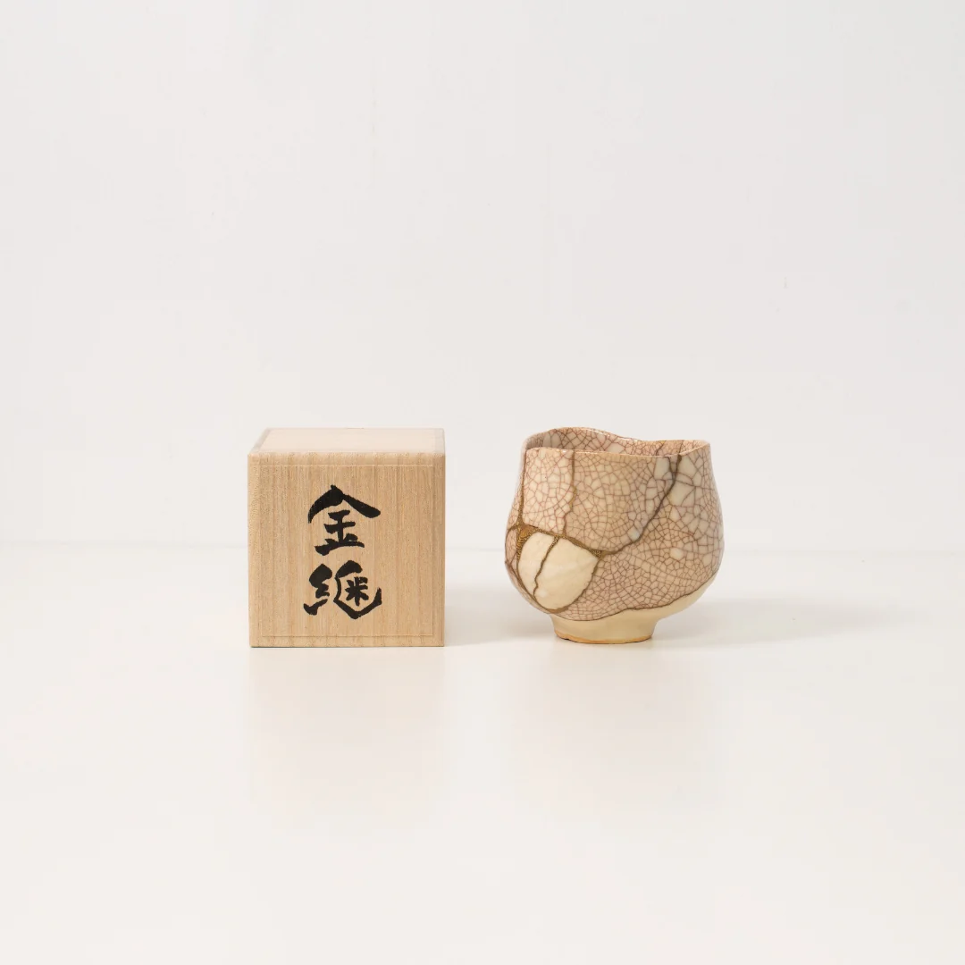 Kintsugi Matcha Bowl "Shushinjaku" 01